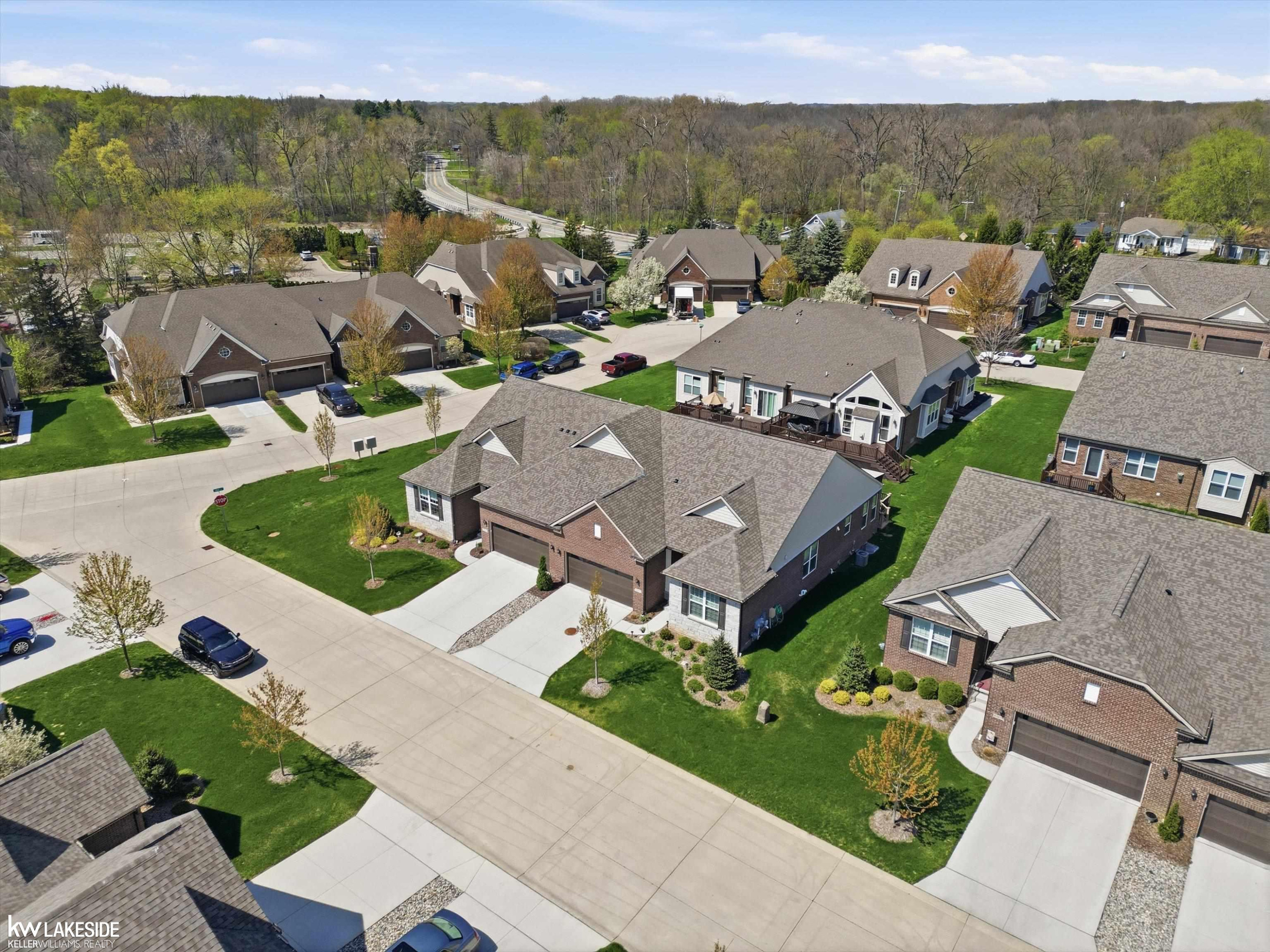 40617 TULIP TRCE, Clinton Twp, MI 48036 — Photo 44