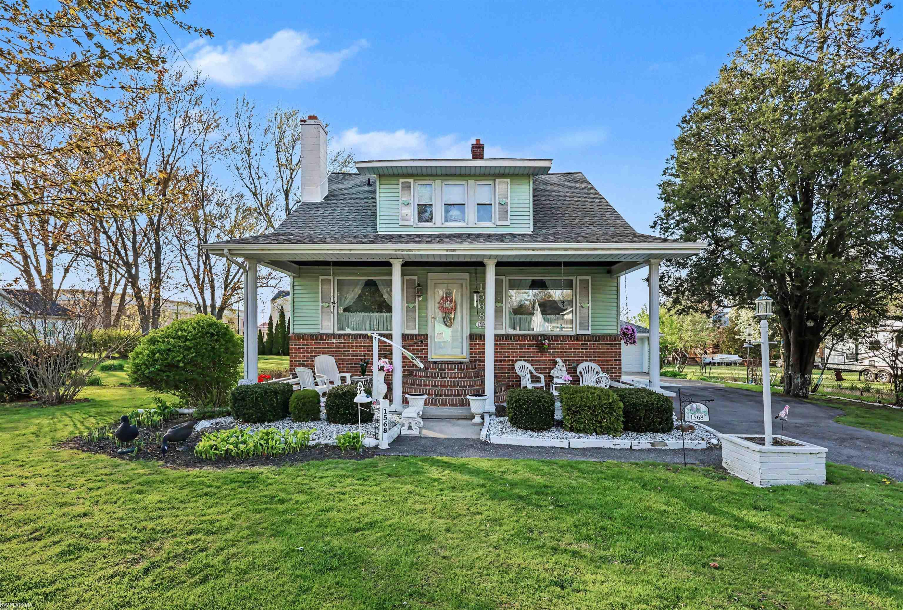 1568 Campau Avenue, Port Huron, MI 48060