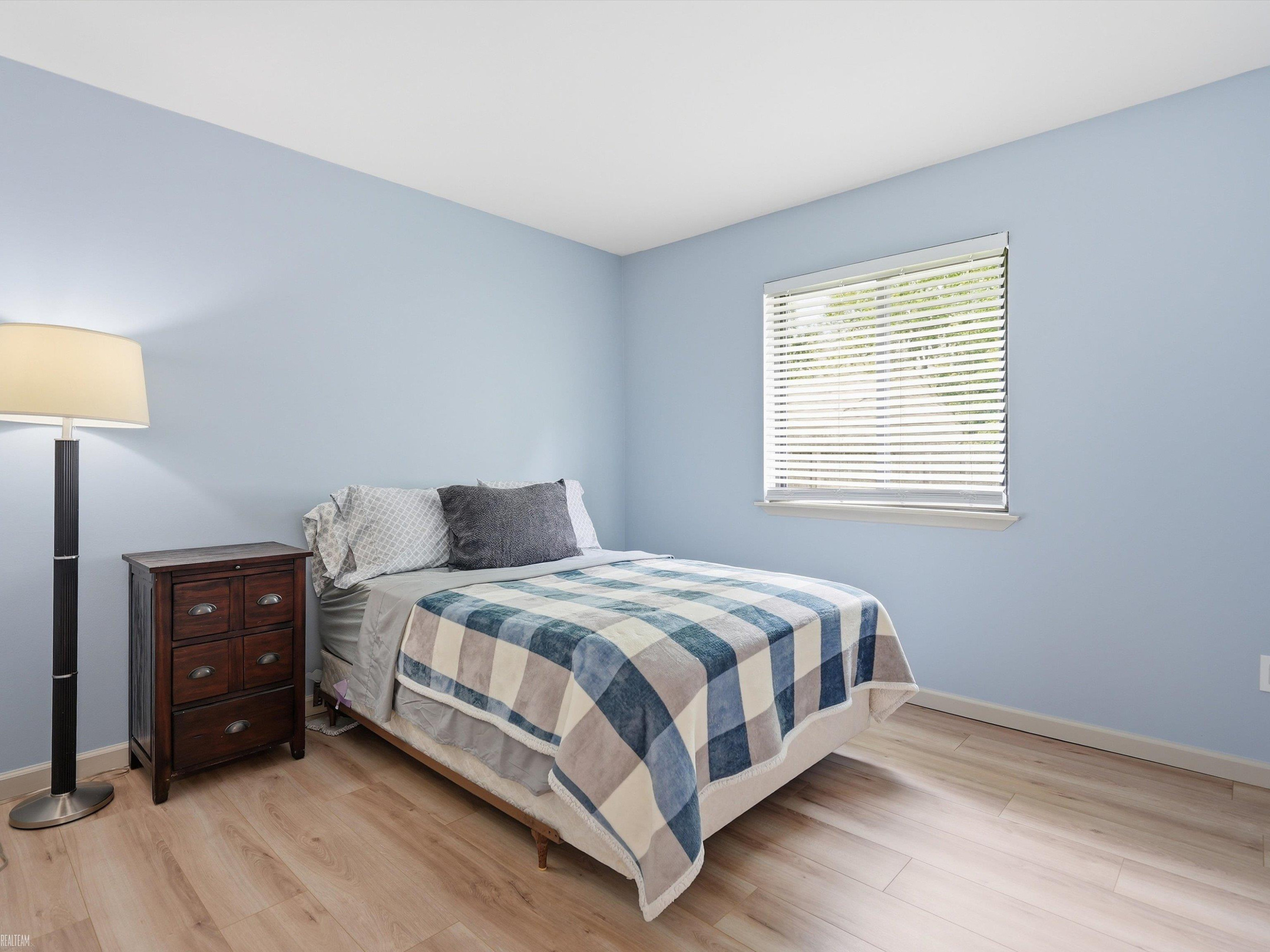 41605 Clayton Street, Clinton Twp, MI 48038 — Photo 17