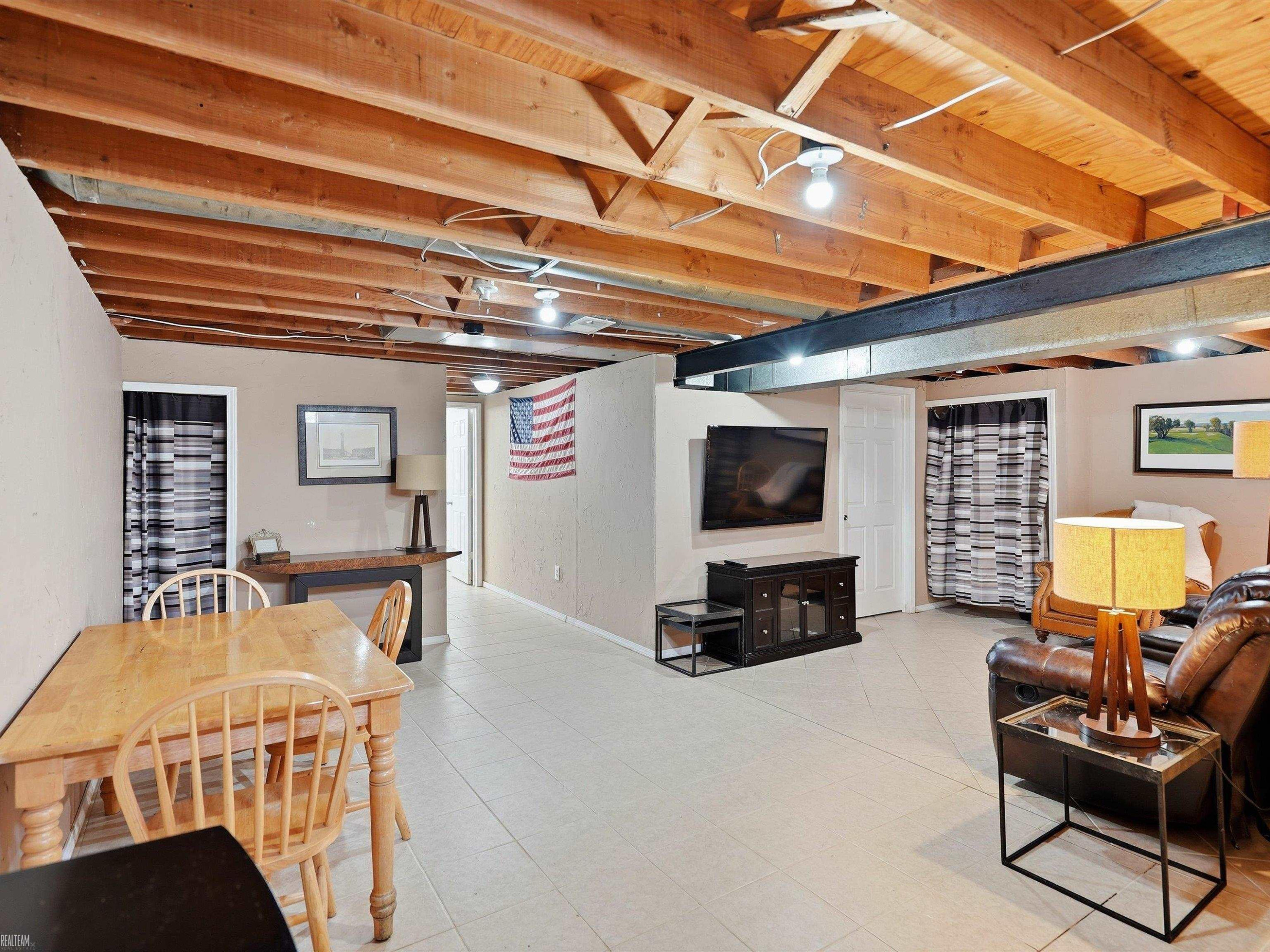 41605 Clayton Street, Clinton Twp, MI 48038 — Photo 19
