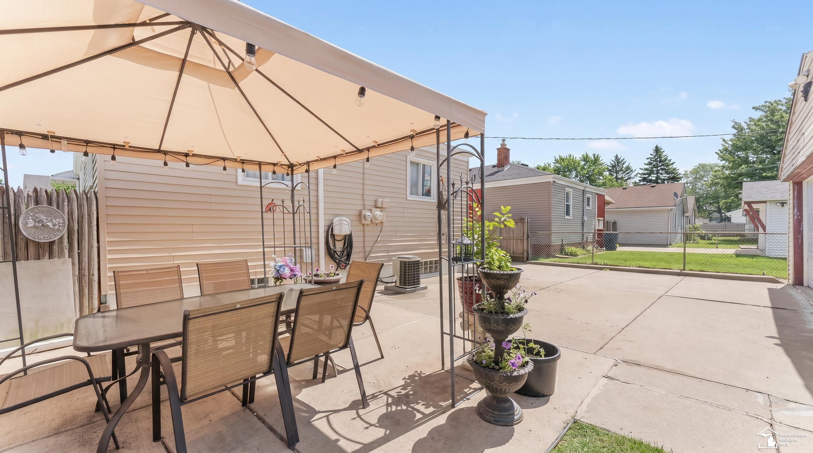 665 Park Avenue, Lincoln Park, MI 48146 — Photo 23