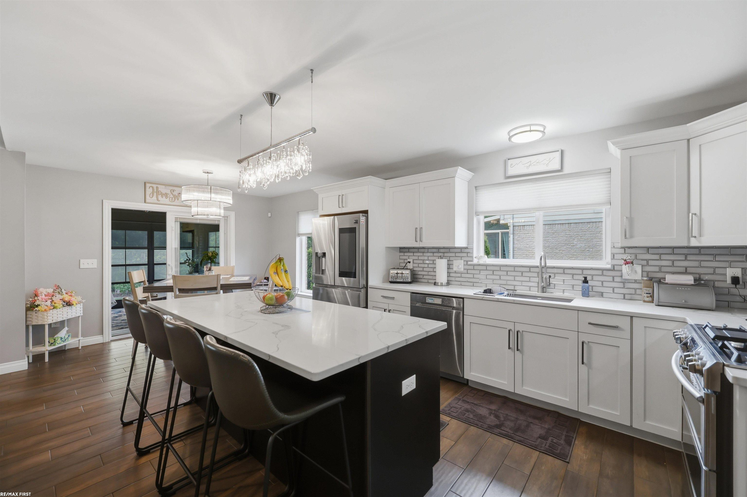 51341 Caroline Drive, New Baltimore, MI 48047 — Photo 11