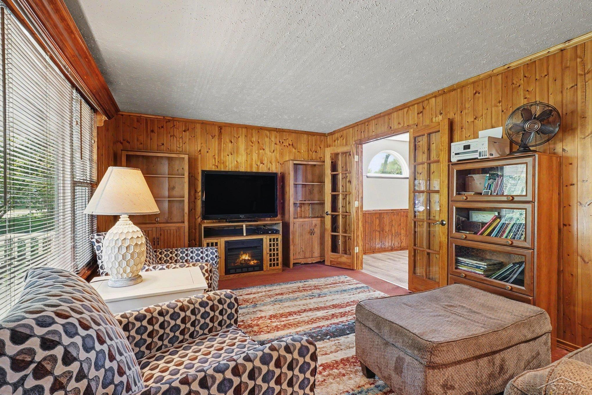 831 Mayflower Drive, Saginaw, MI 48638 — Photo 4