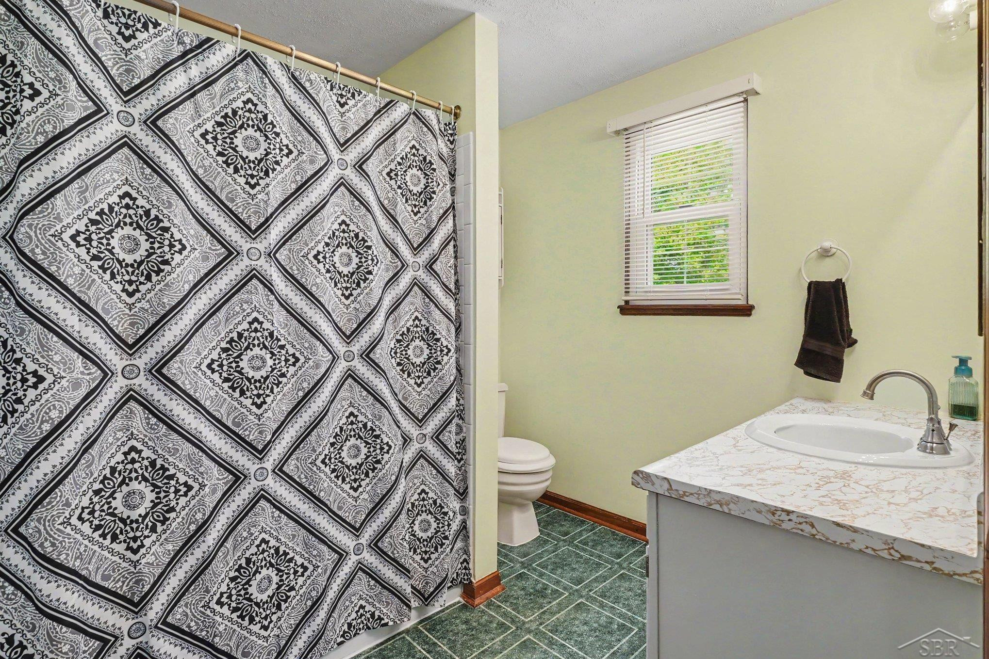 831 Mayflower Drive, Saginaw, MI 48638 — Photo 15