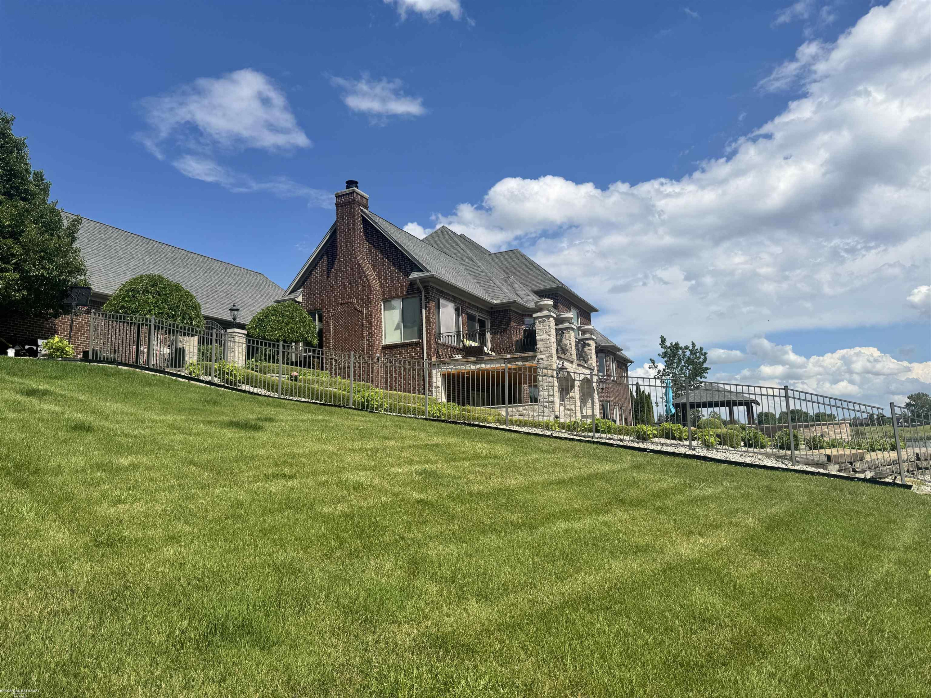 67729 Seven Lakes Court, MI 48095 — Photo 38