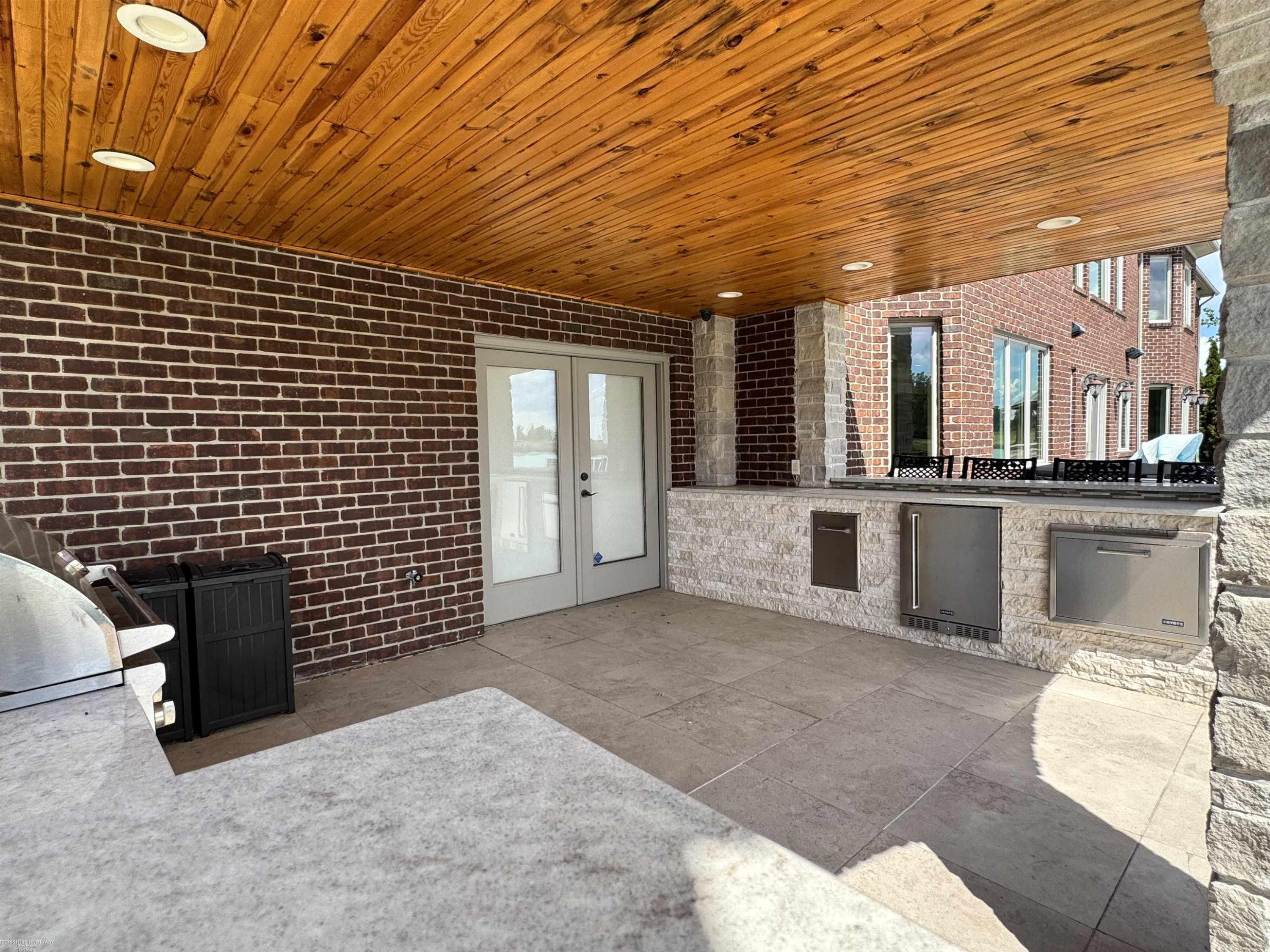 67729 Seven Lakes Court, MI 48095 — Photo 41