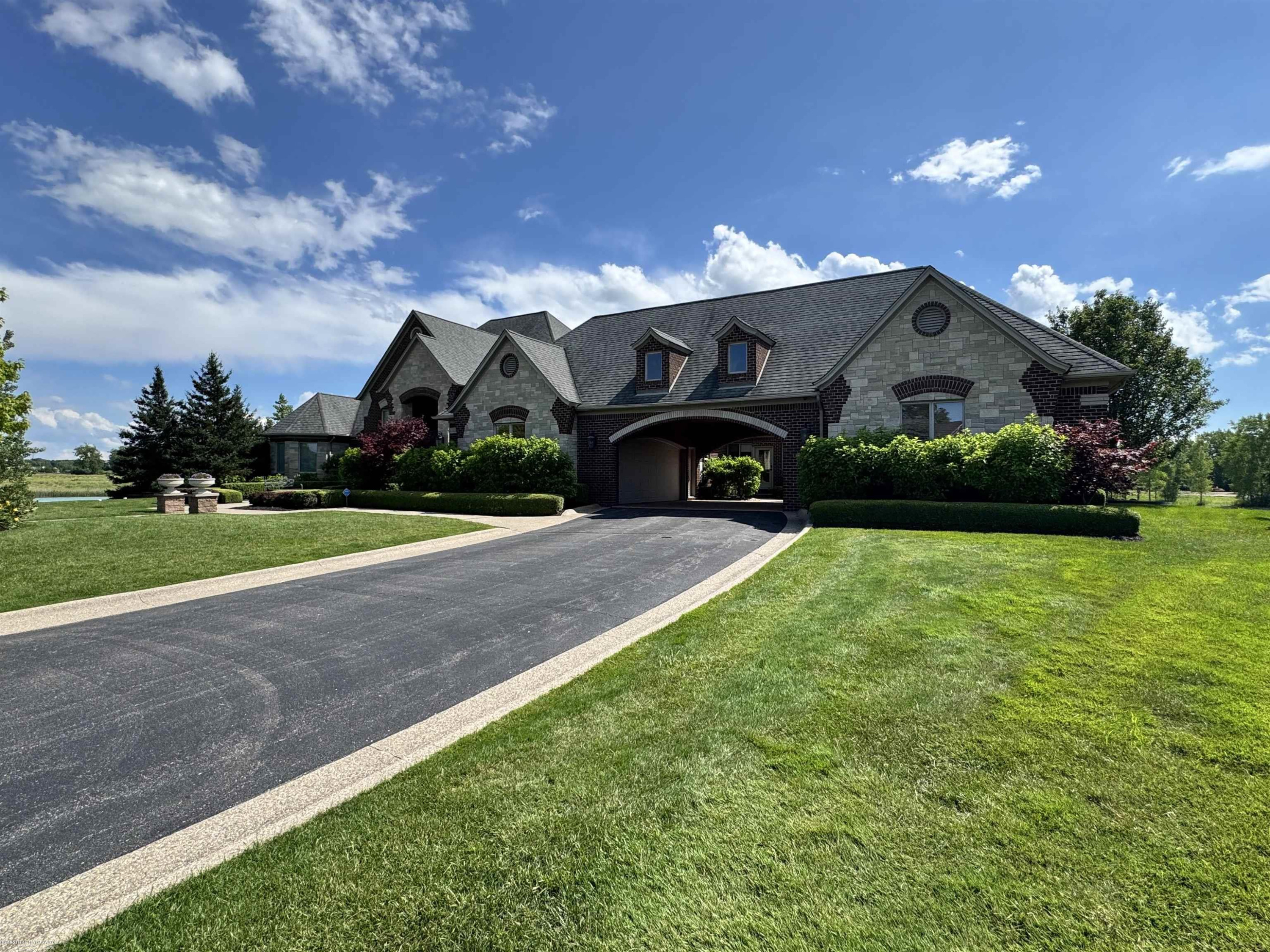 67729 Seven Lakes Court, MI 48095 — Photo 45