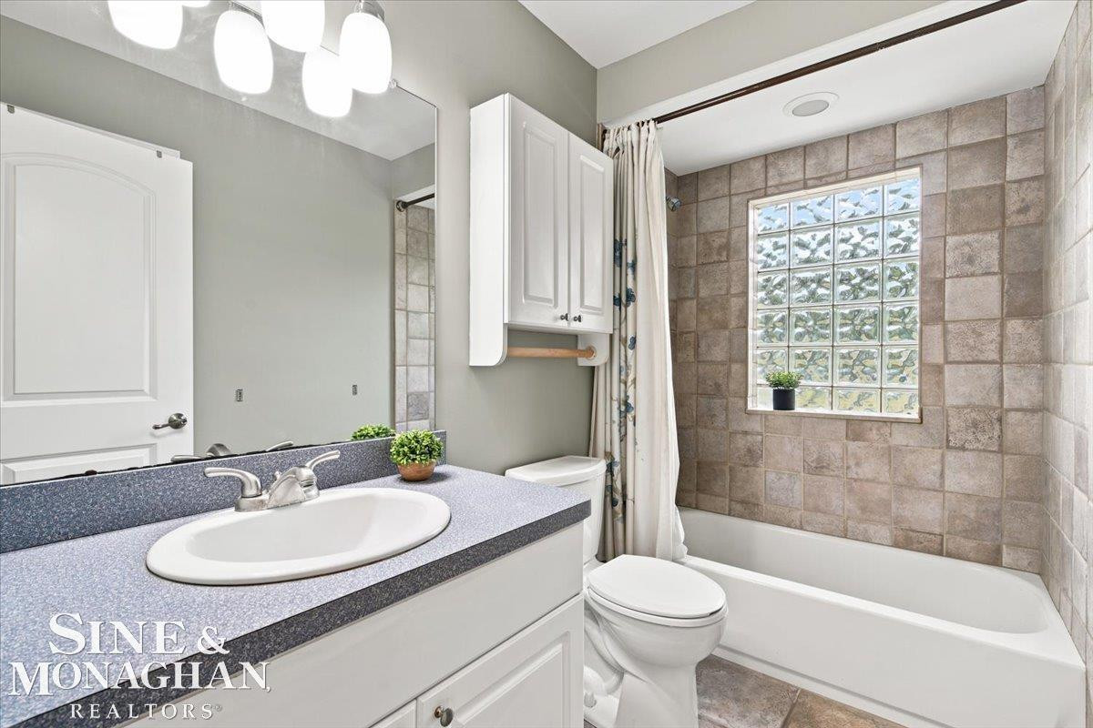 8113 Adair Road, MI 48064 — Photo 31