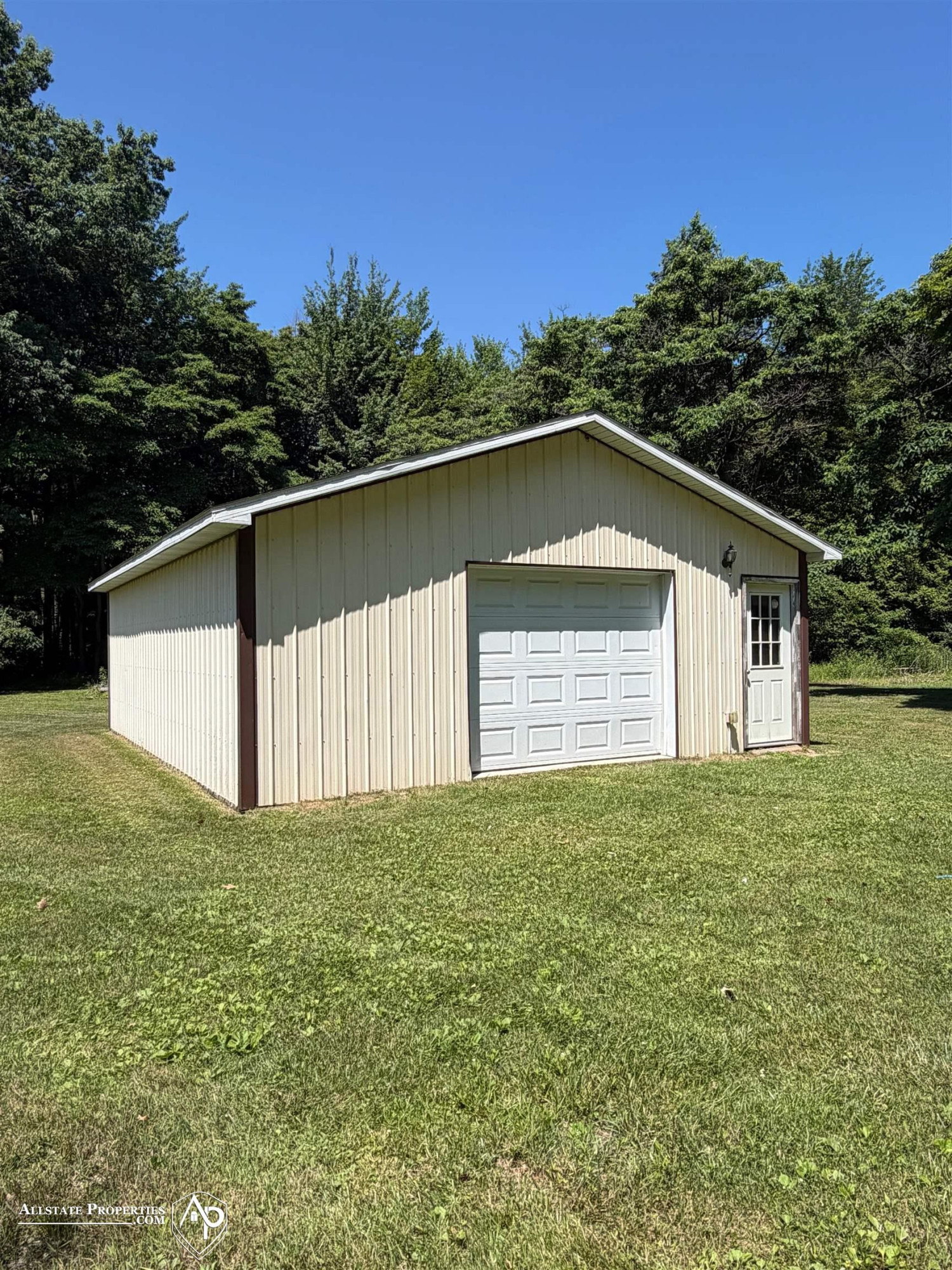 10483 Elms Road, Montrose, MI 48457 — Photo 3