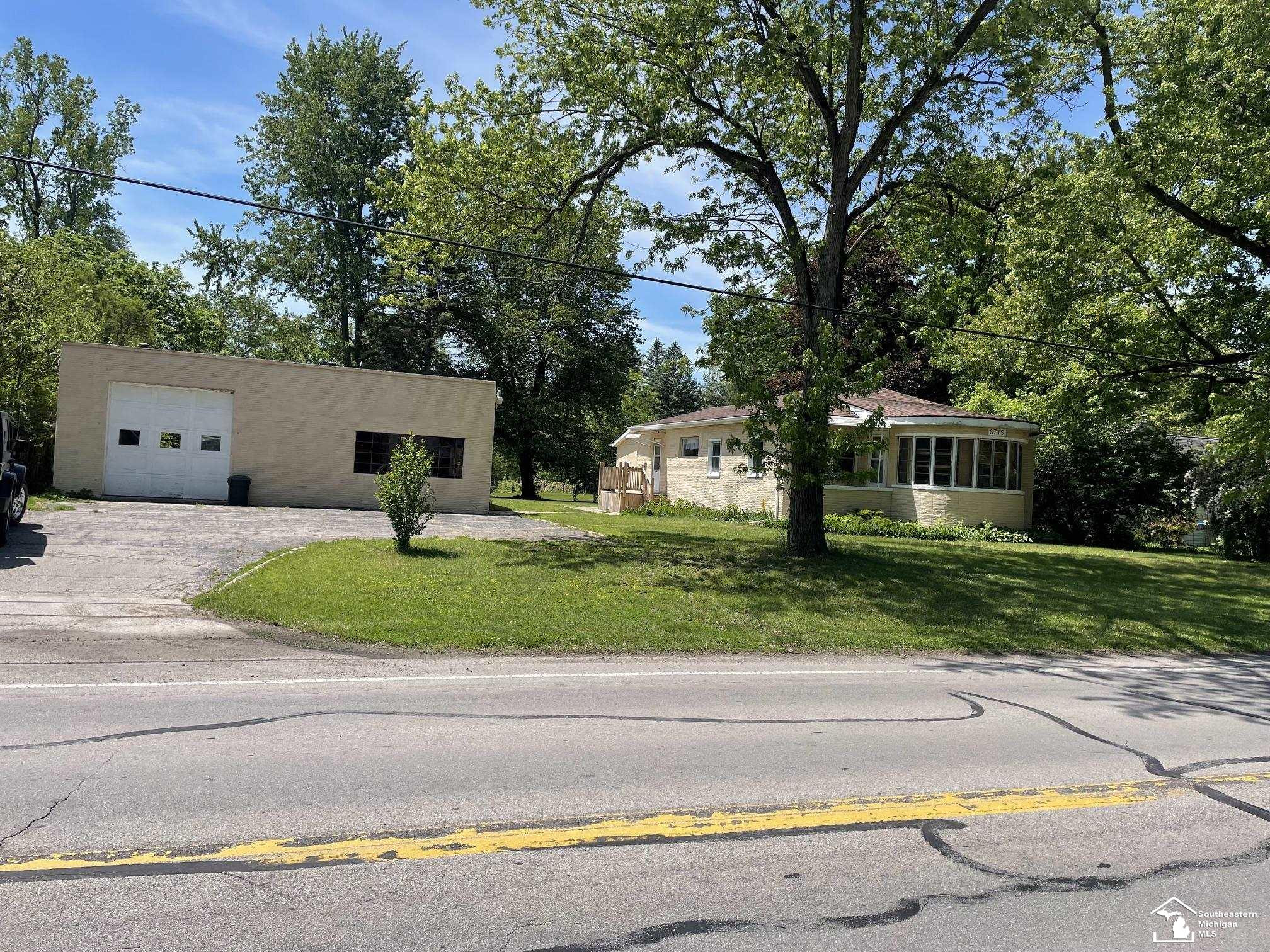 6719 Summerfield Road, Temperance, MI 48182 — Photo 2