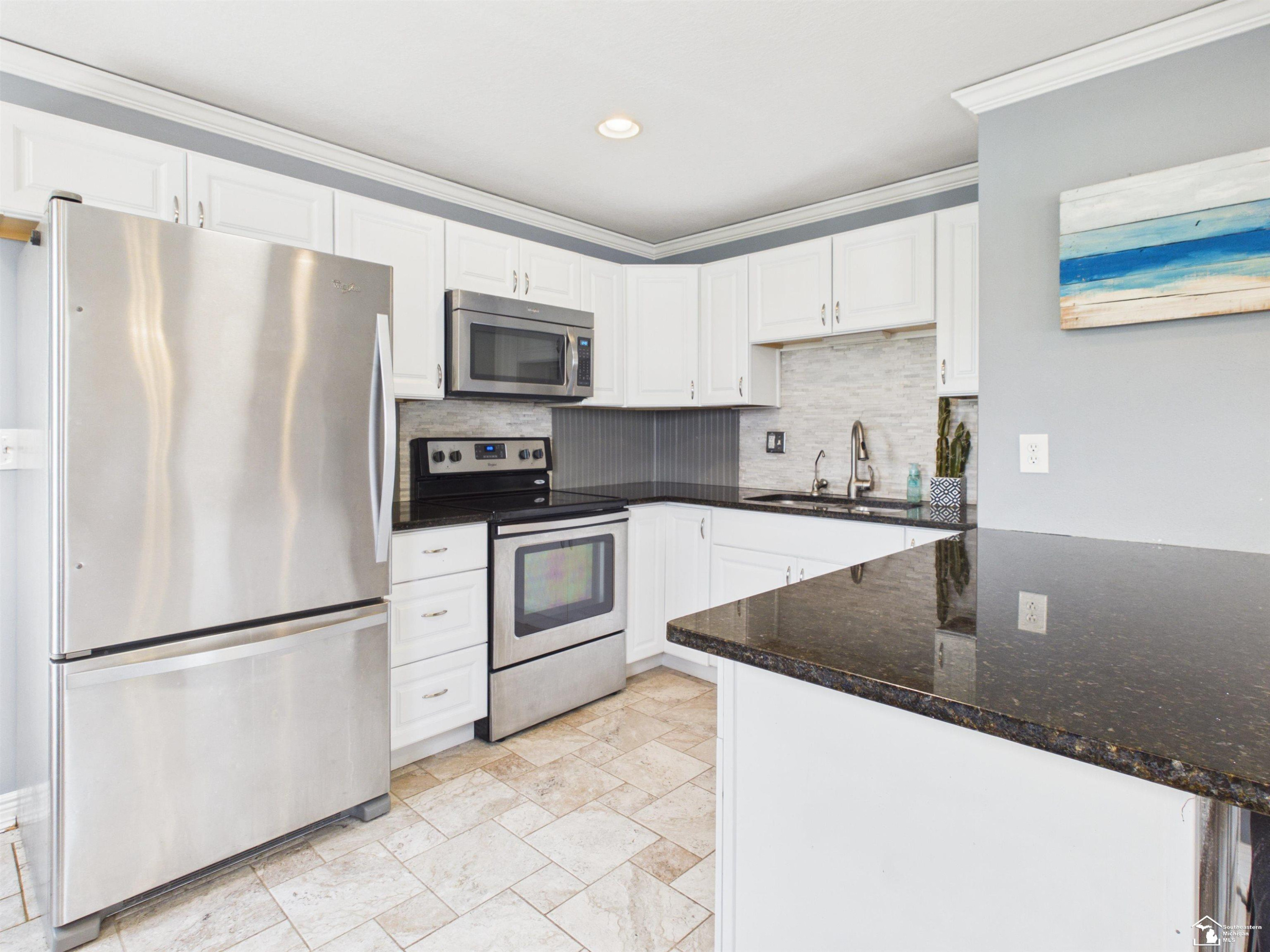 6519 US 223 Highway, MI 49267 — Photo 9