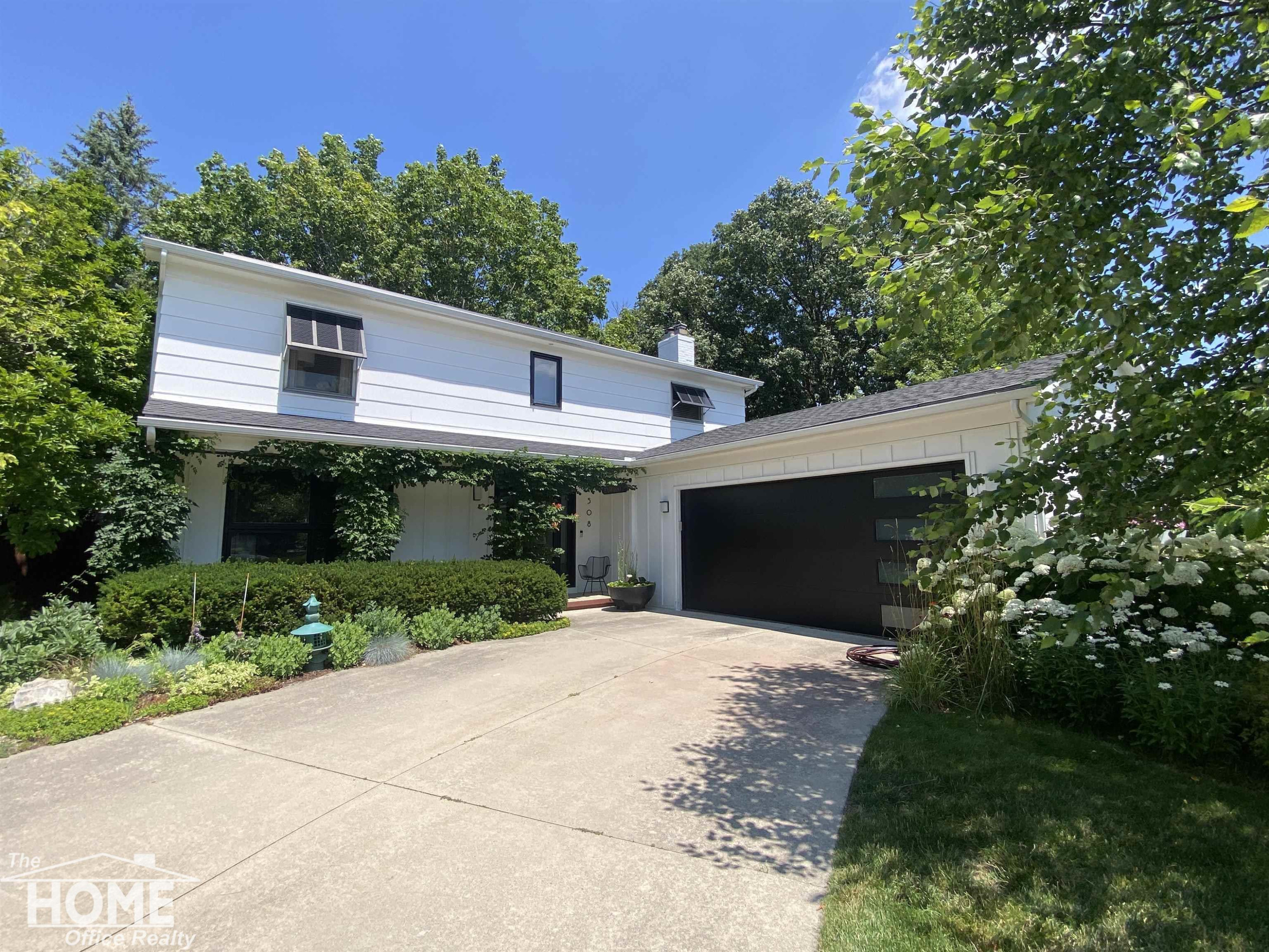 1508 Alta Vista Drive, Owosso, MI 48867