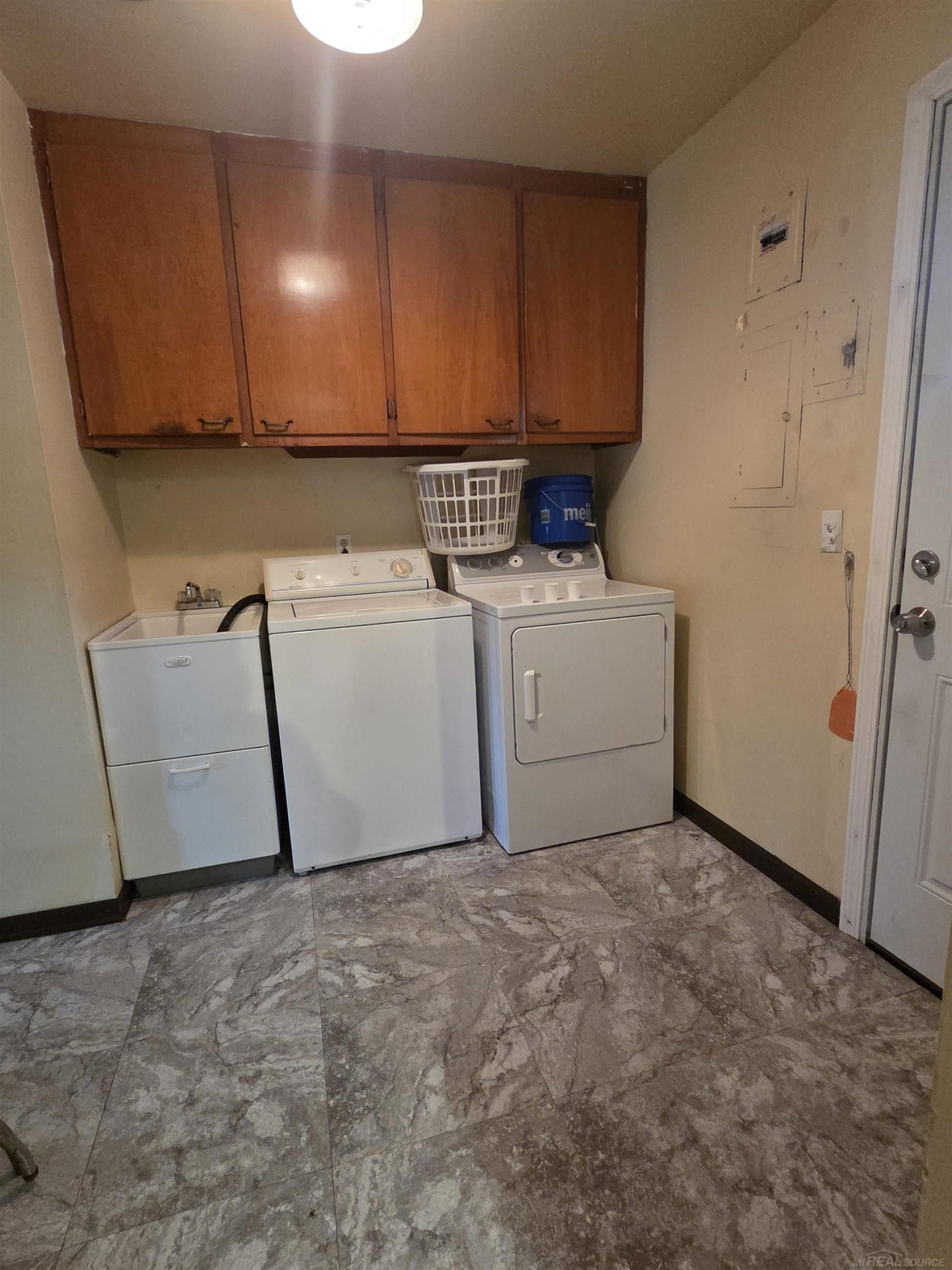 5721 Patricia Avenue, Shelby Twp, MI 48317 — Photo 16