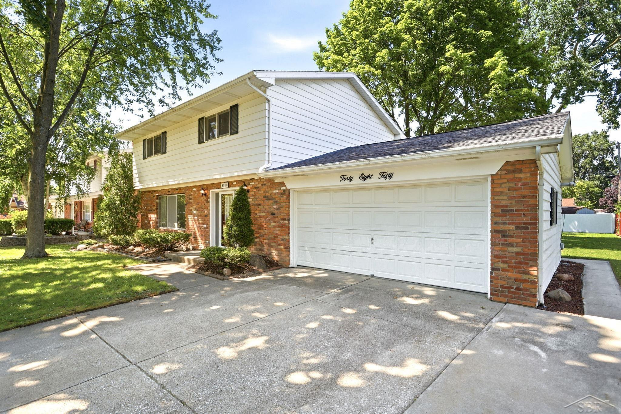 4850 Hanover Drive, Saginaw, MI 48603 — Photo 2