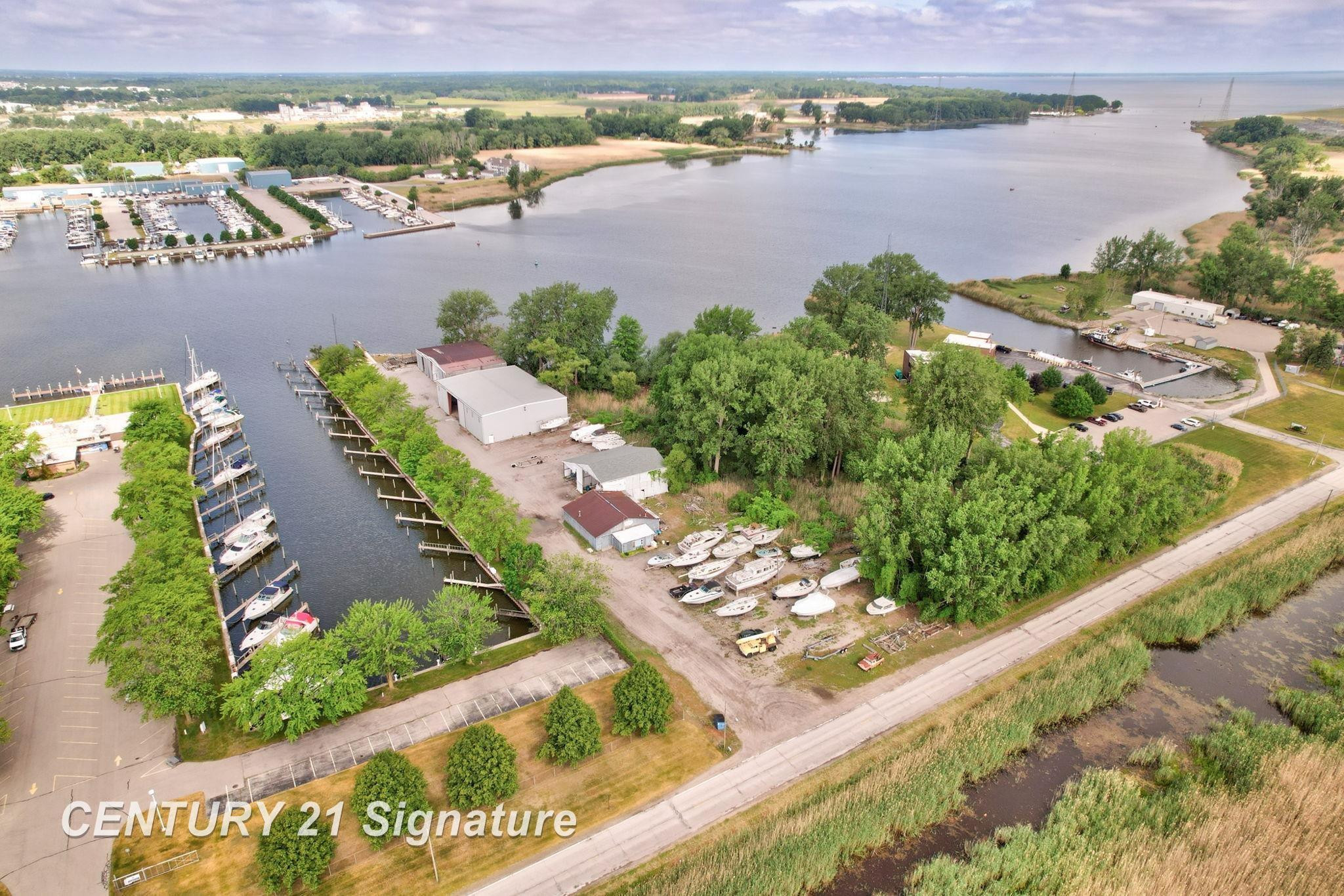 2363 Weadock Highway - Photo 2