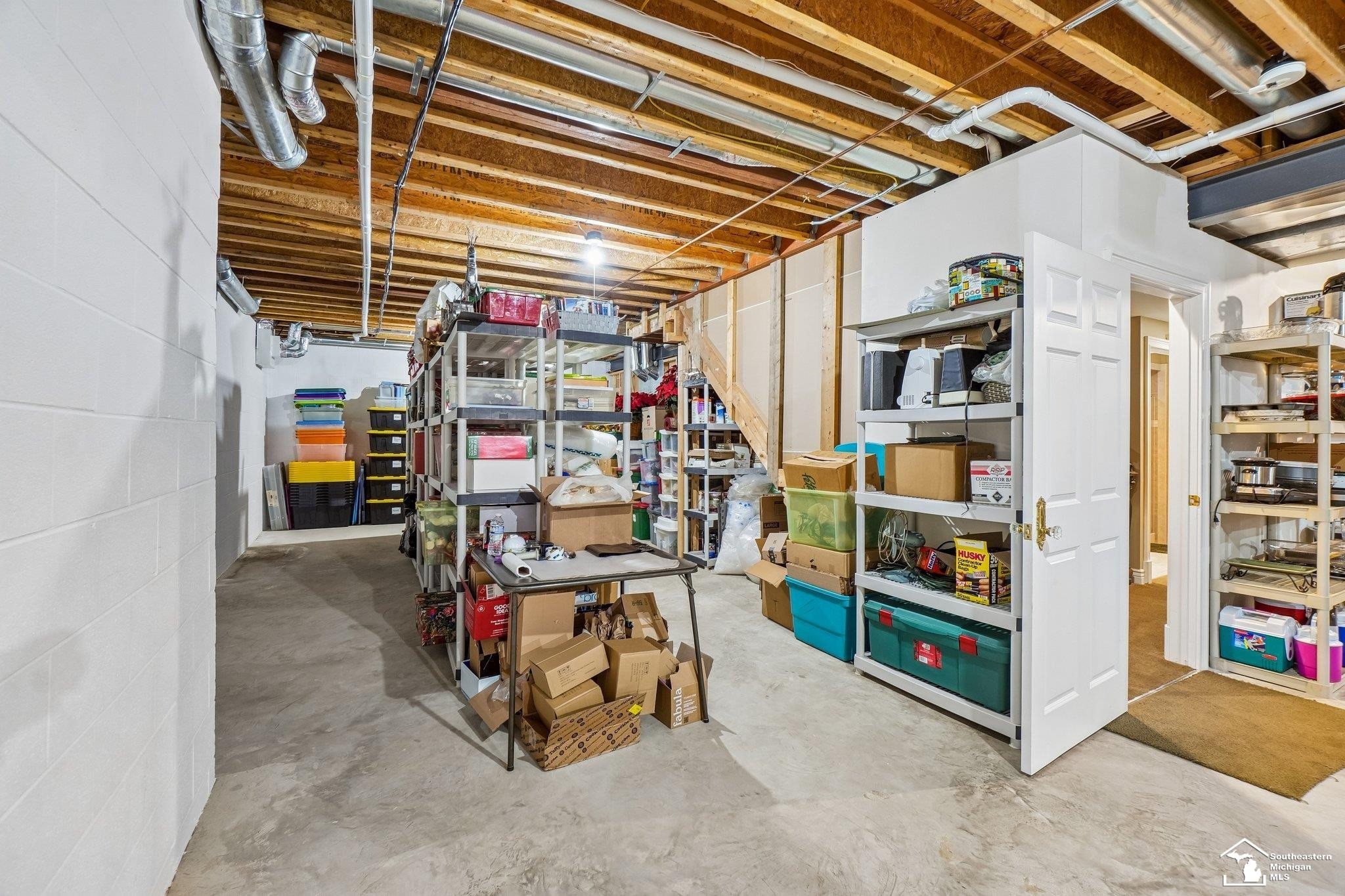 5322 N Meadow Court, Ann Arbor, MI 48105 — Photo 56