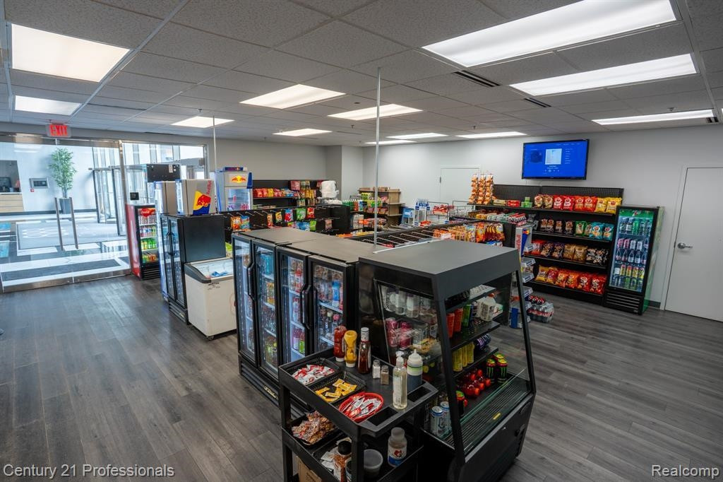 888 W Big Beaver - Troy Eatz Road, Troy, MI 48084 — Photo 18