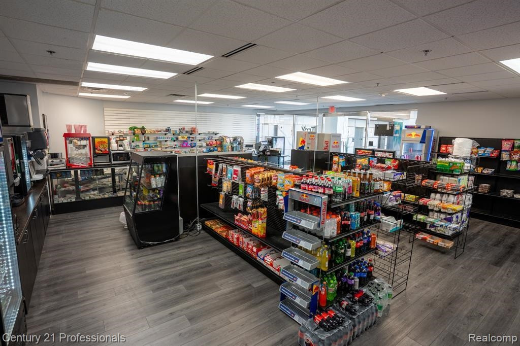 888 W Big Beaver - Troy Eatz Road, Troy, MI 48084 — Photo 19