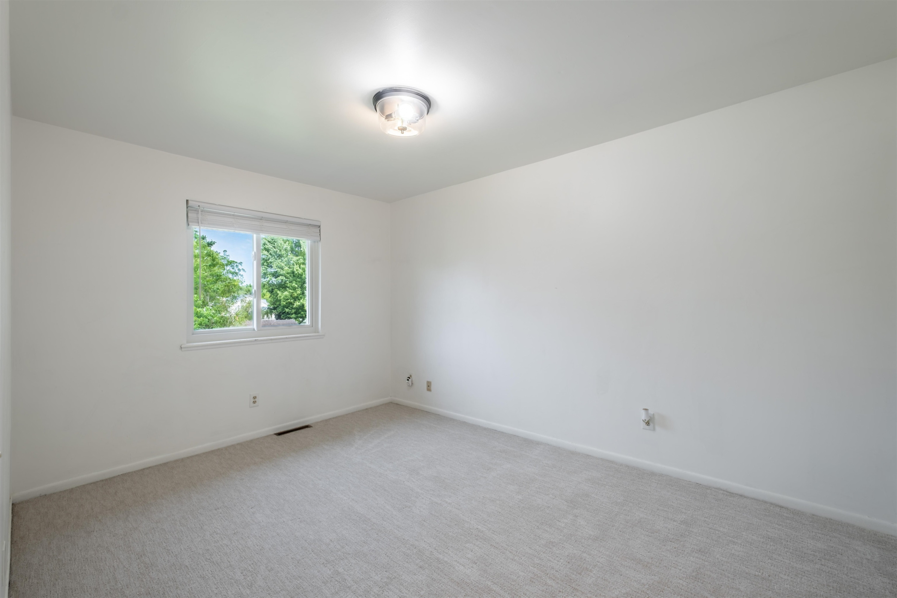 5214 Regimental Banner Drive, Grand Blanc, MI 48439 — Photo 19