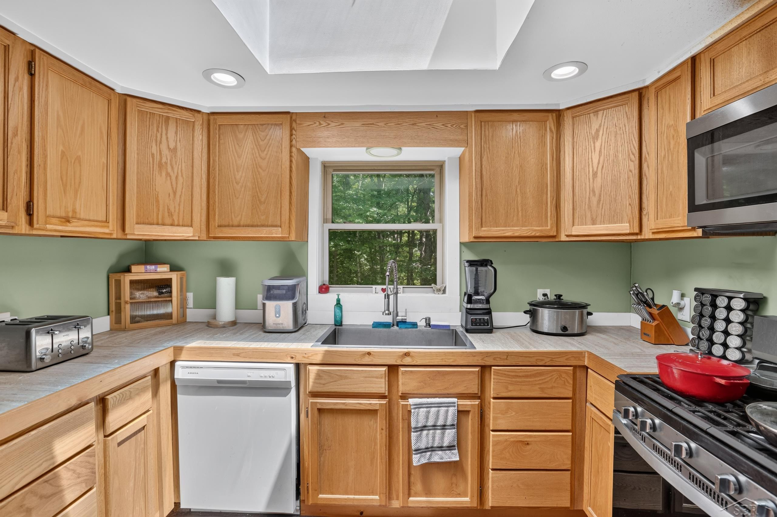 4350 E Arnold Lake Road, Harrison, MI 48625 — Photo 8
