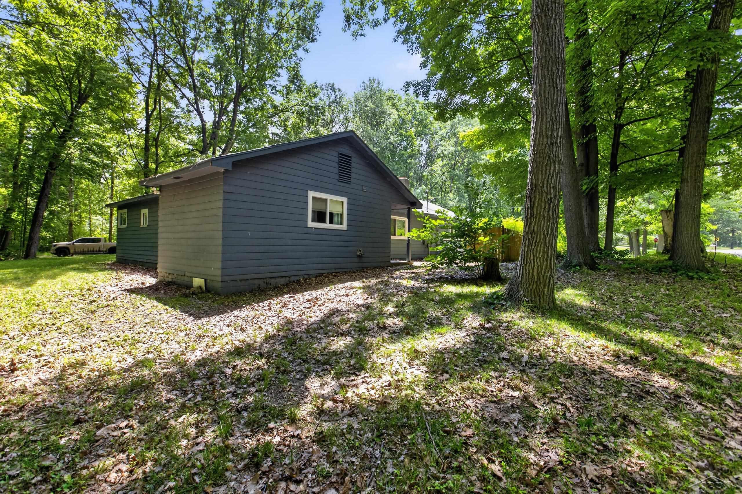 4350 E Arnold Lake Road, Harrison, MI 48625 — Photo 41