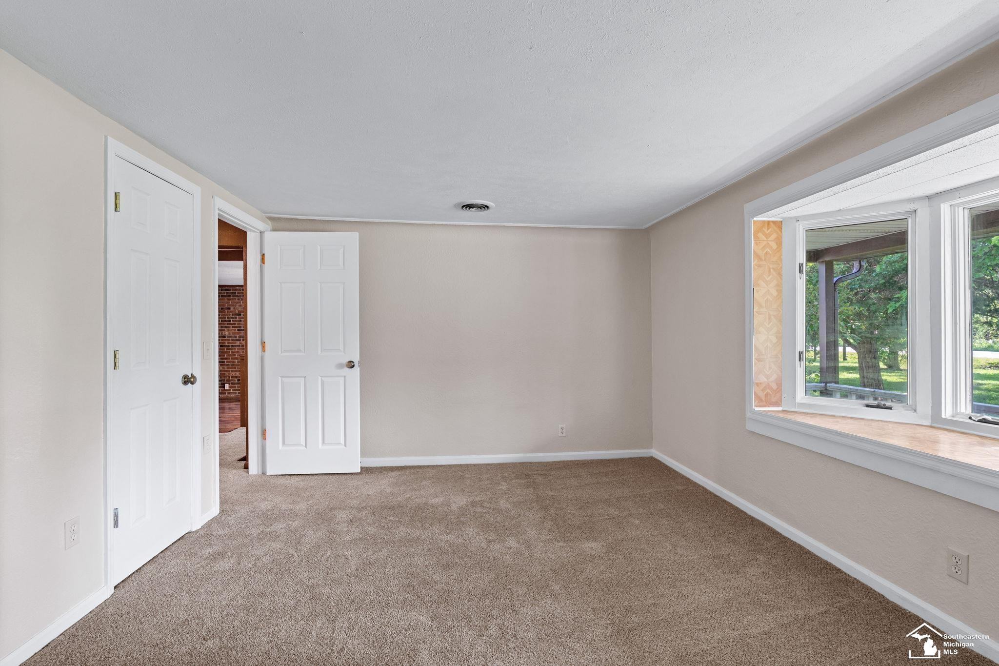 7200 Memorial Highway, MI 49267 — Photo 12