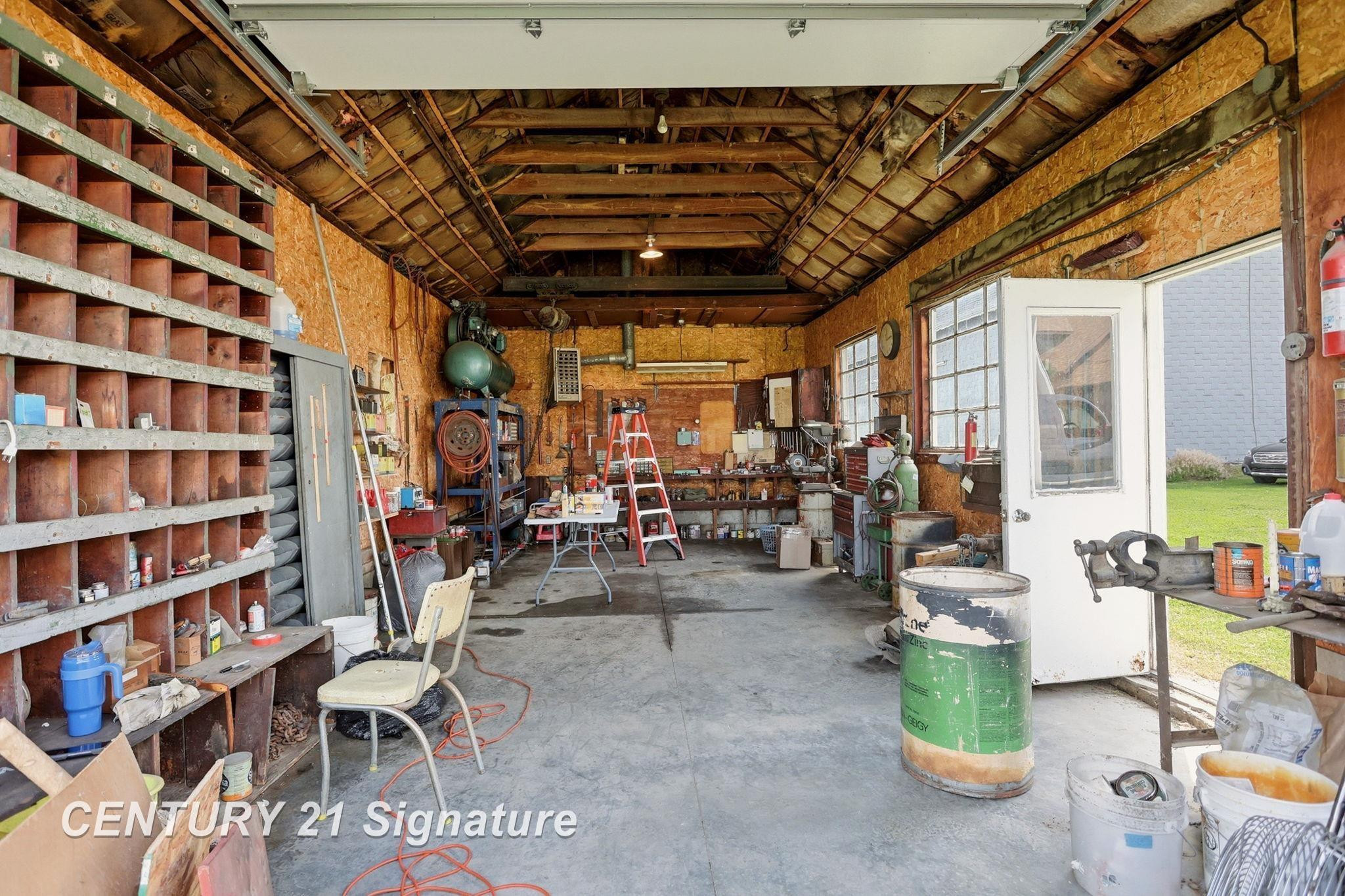 7820 W Darbee Road, MI 48733 — Photo 21