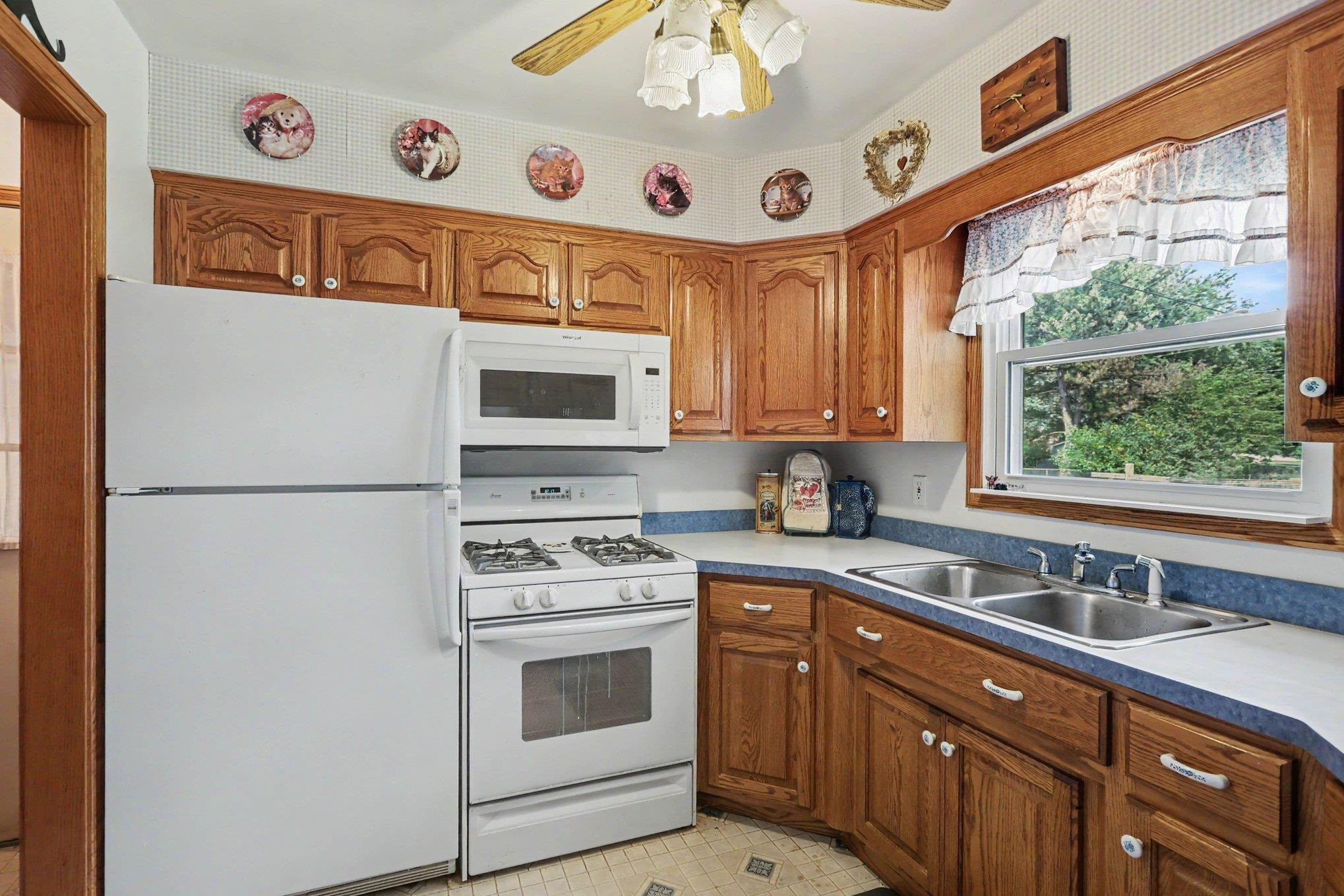 4823 Byron Drive, Vassar, MI 48768 — Photo 10