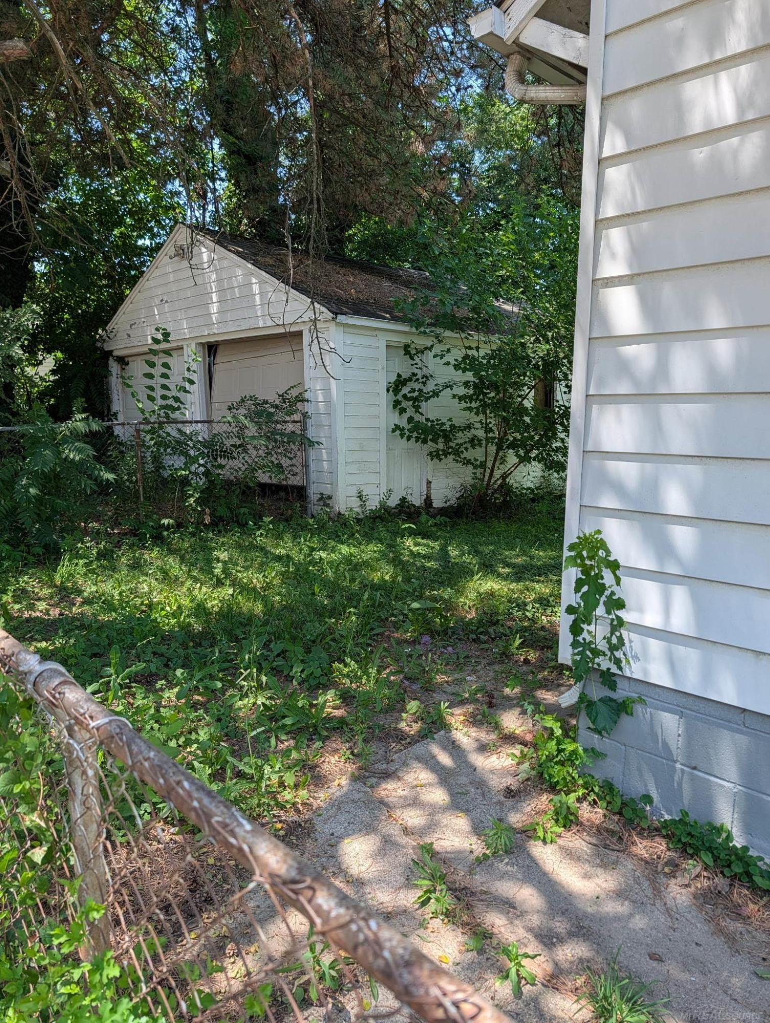 19605 Justine Street - Photo 4