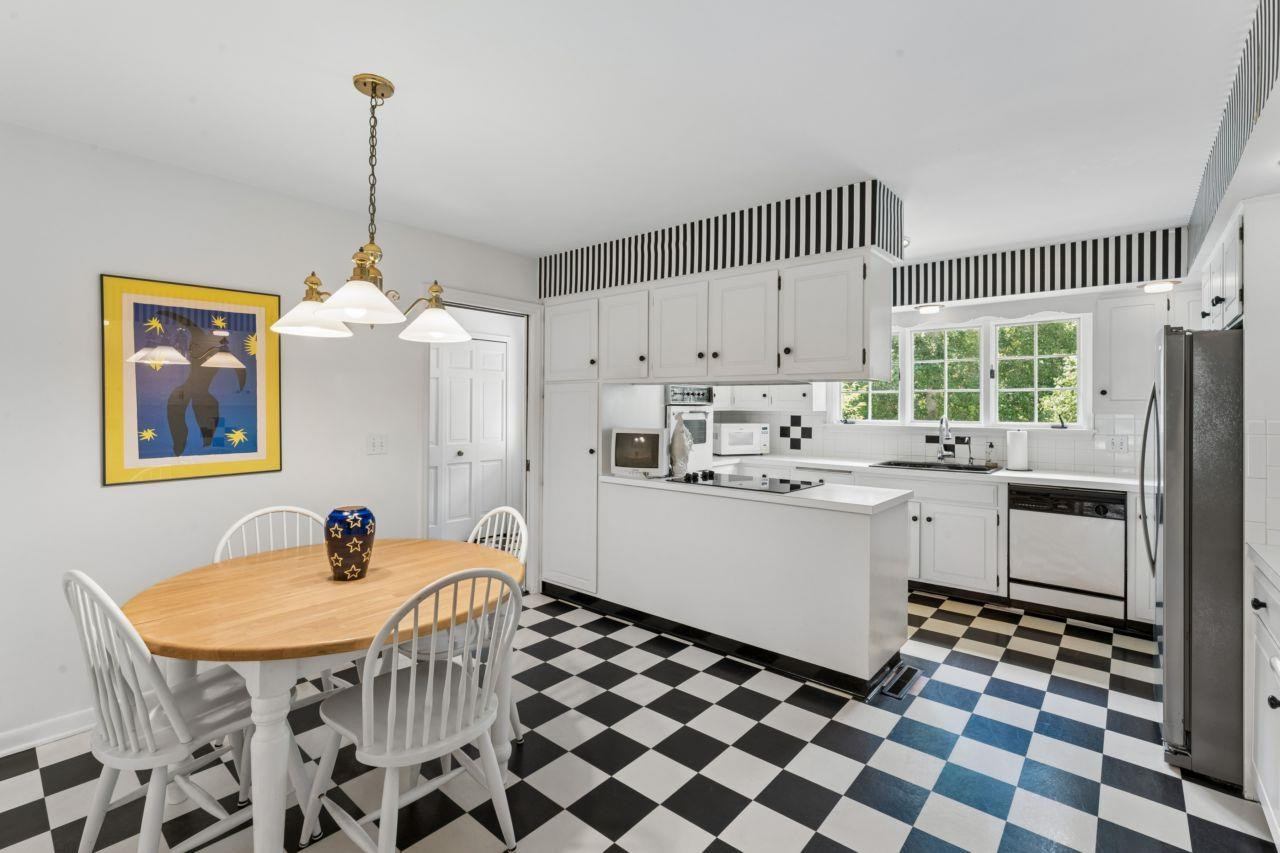 6054 Winged Foot Drive, Grand Blanc, MI 48439 — Photo 10