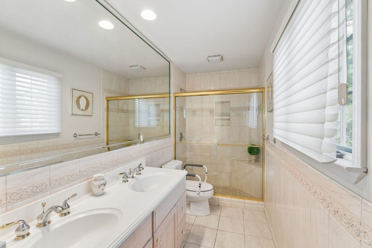 6054 Winged Foot Drive, Grand Blanc, MI 48439 — Photo 22