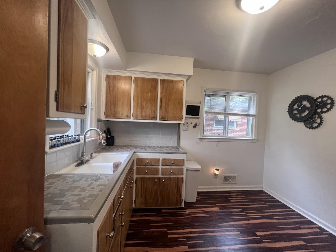 5413 Fleming Road, Flint, MI 48504 — Photo 17