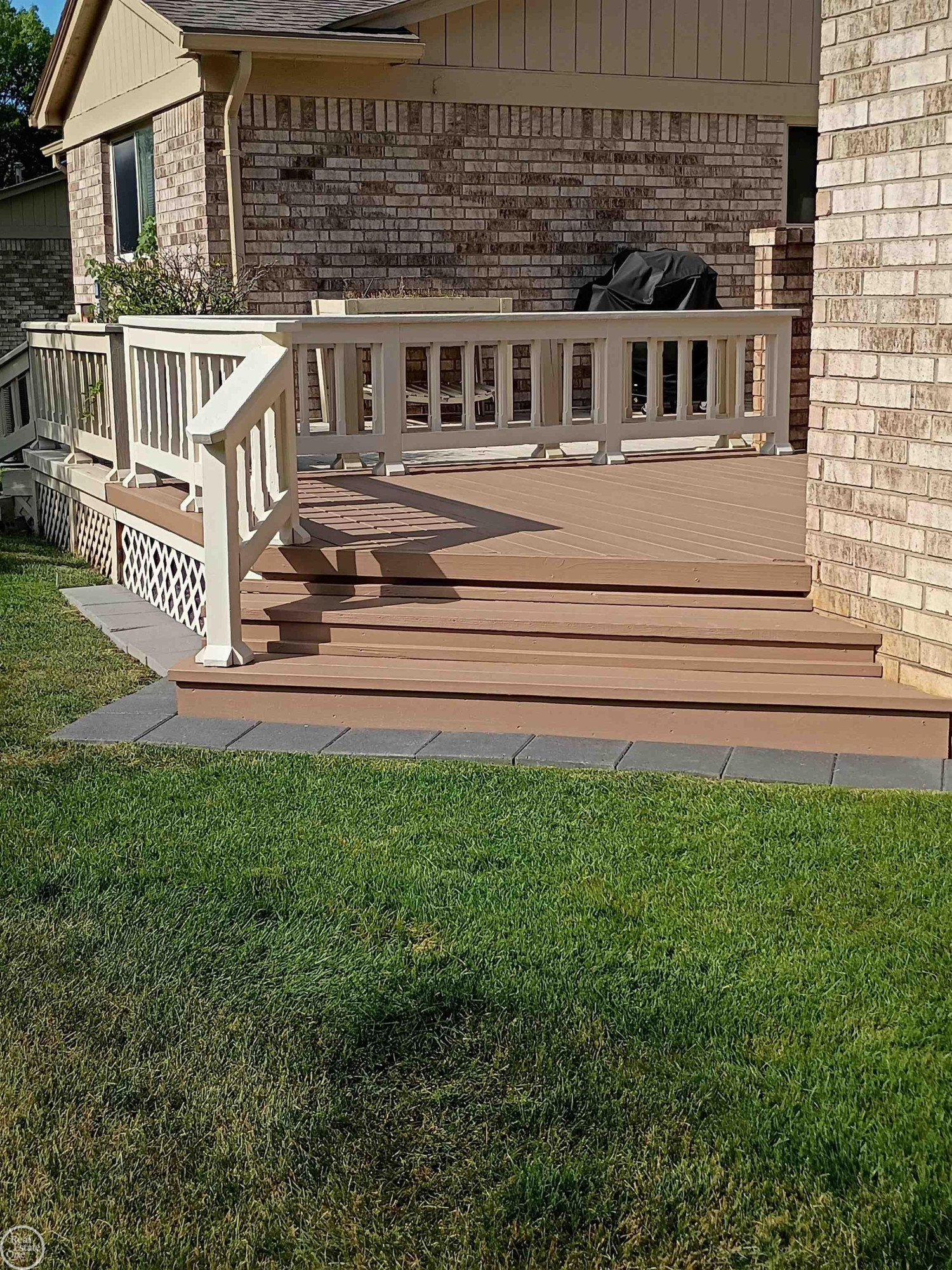 41415 Janet Circle, Clinton Twp, MI 48038 — Photo 2