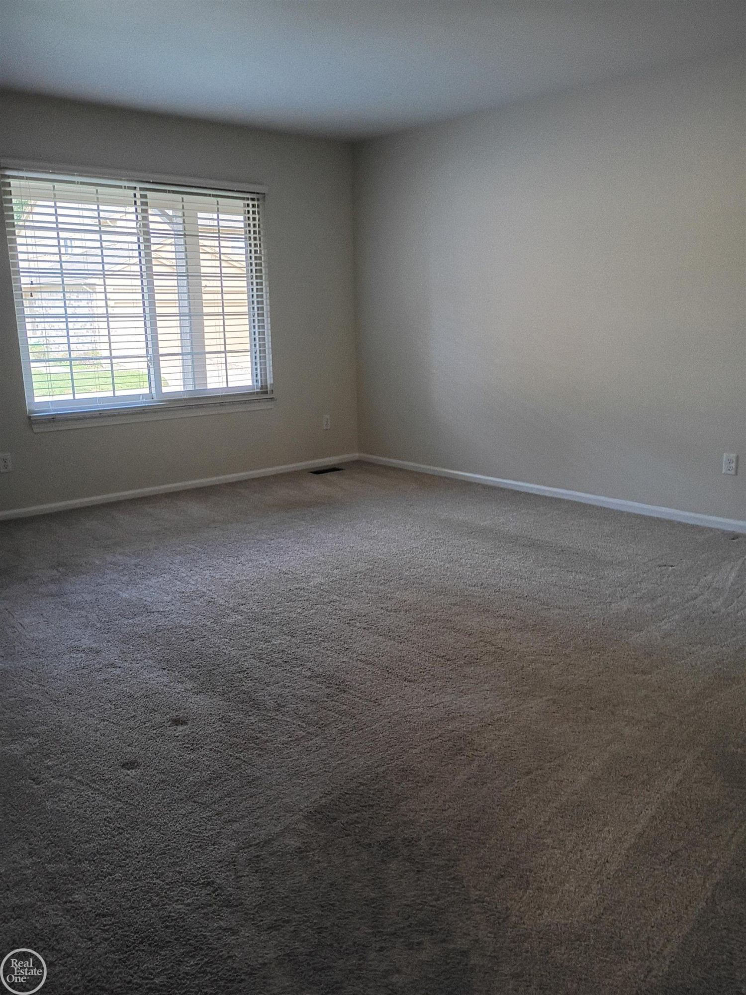 41415 Janet Circle, Clinton Twp, MI 48038 — Photo 4