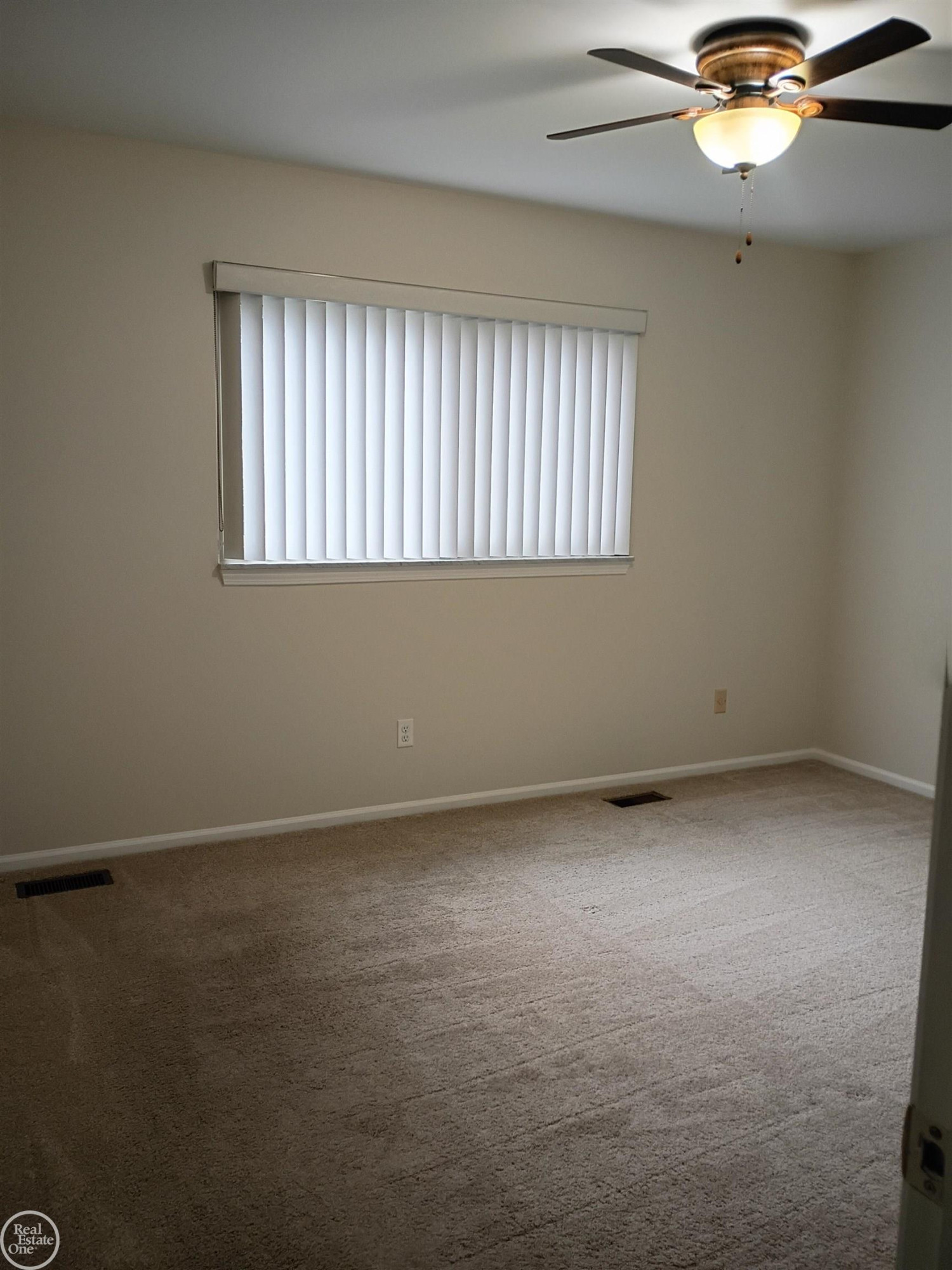 41415 Janet Circle, Clinton Twp, MI 48038 — Photo 9