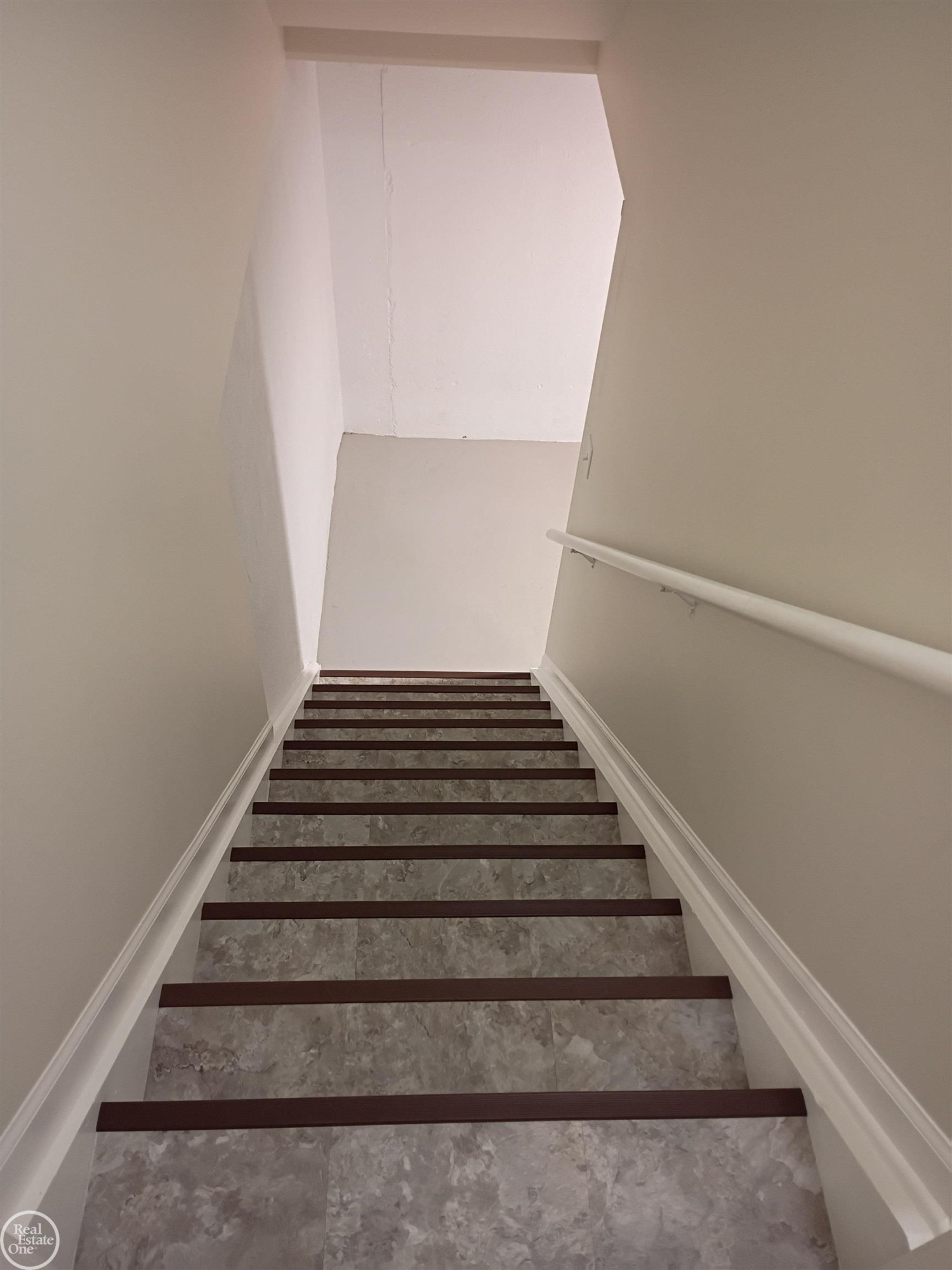 41415 Janet Circle, Clinton Twp, MI 48038 — Photo 23