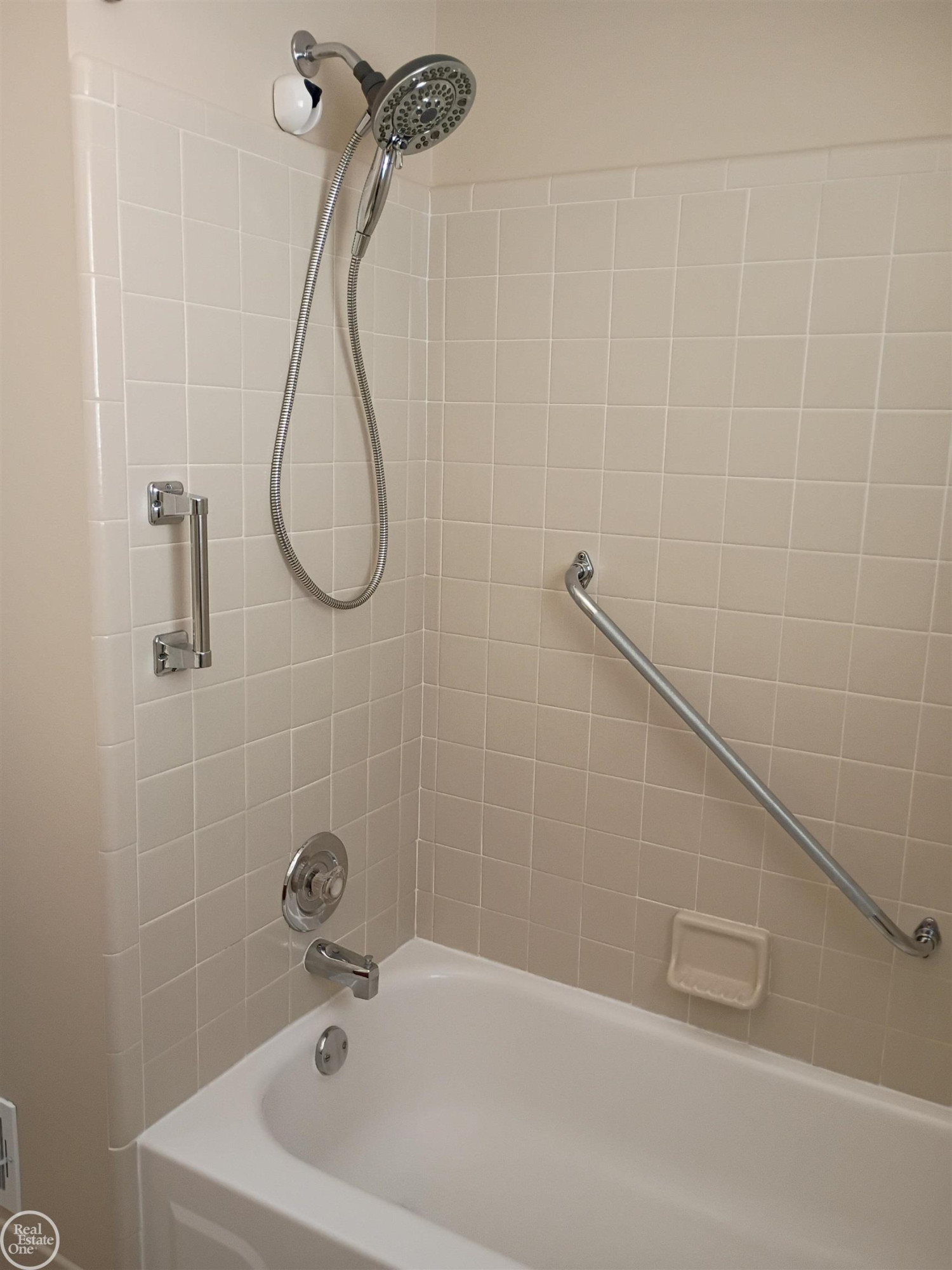 41415 Janet Circle, Clinton Twp, MI 48038 — Photo 27