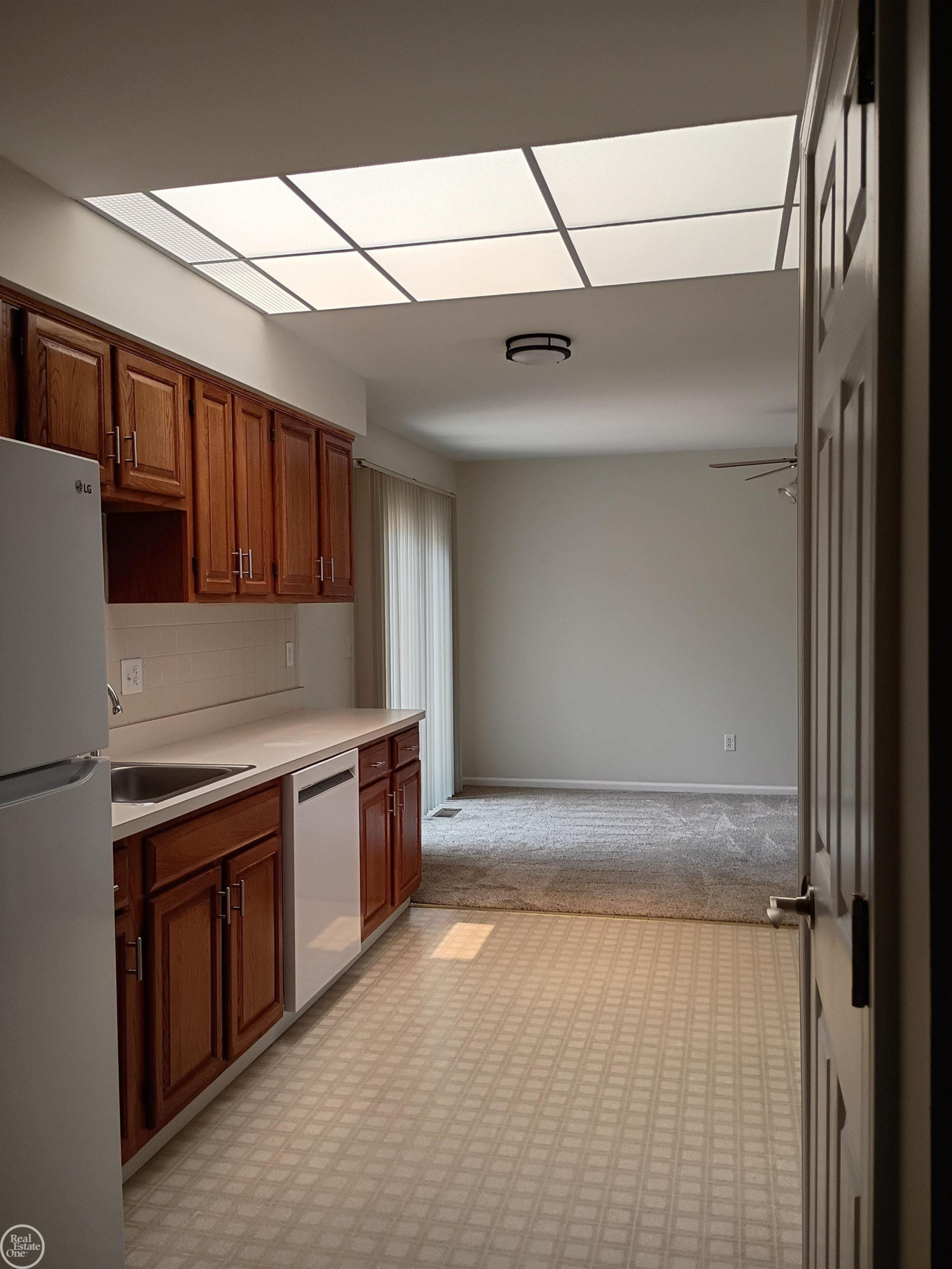 41415 Janet Circle, Clinton Twp, MI 48038 — Photo 33