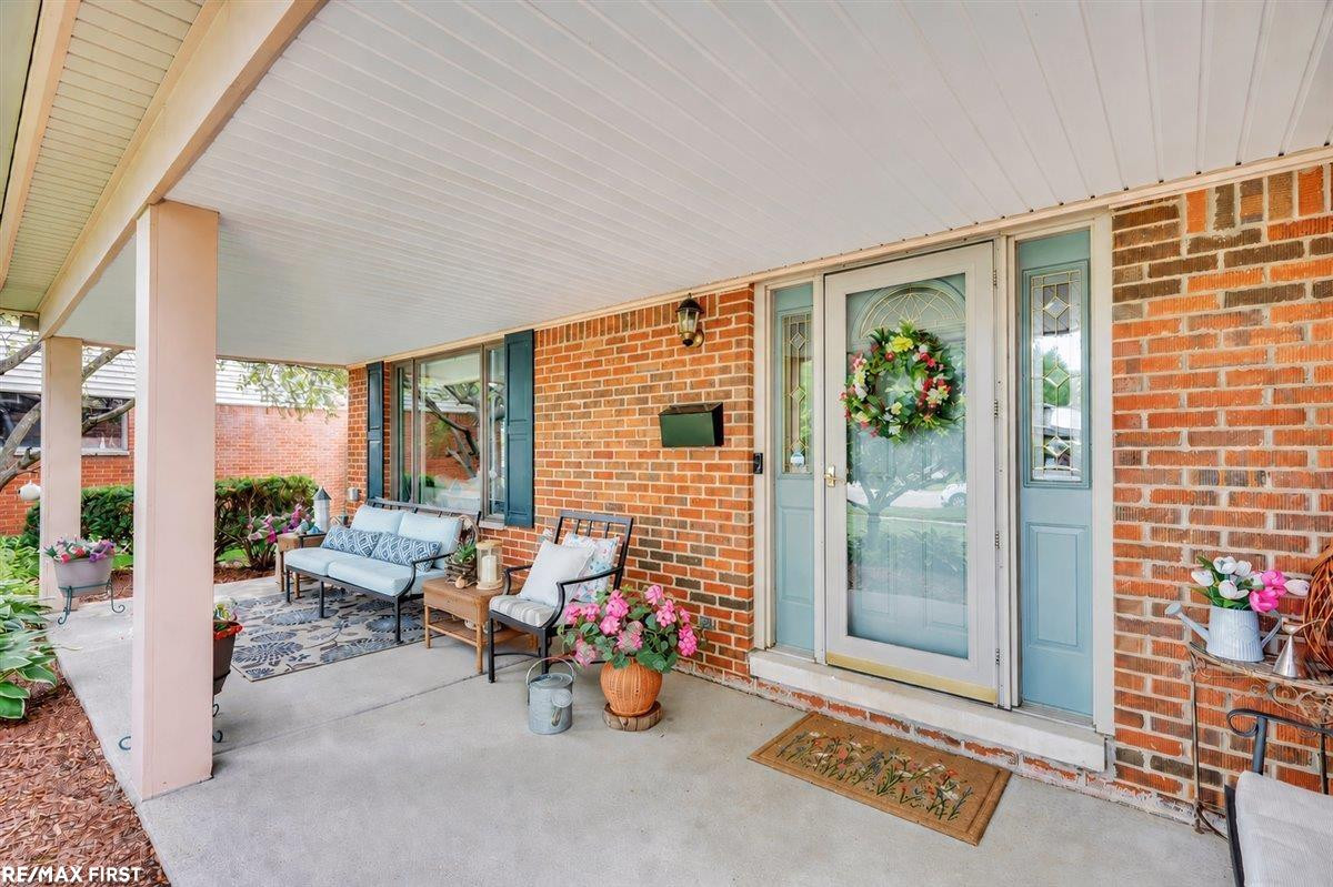 39755 Spitz Drive, Sterling Heights, MI 48313 — Photo 12