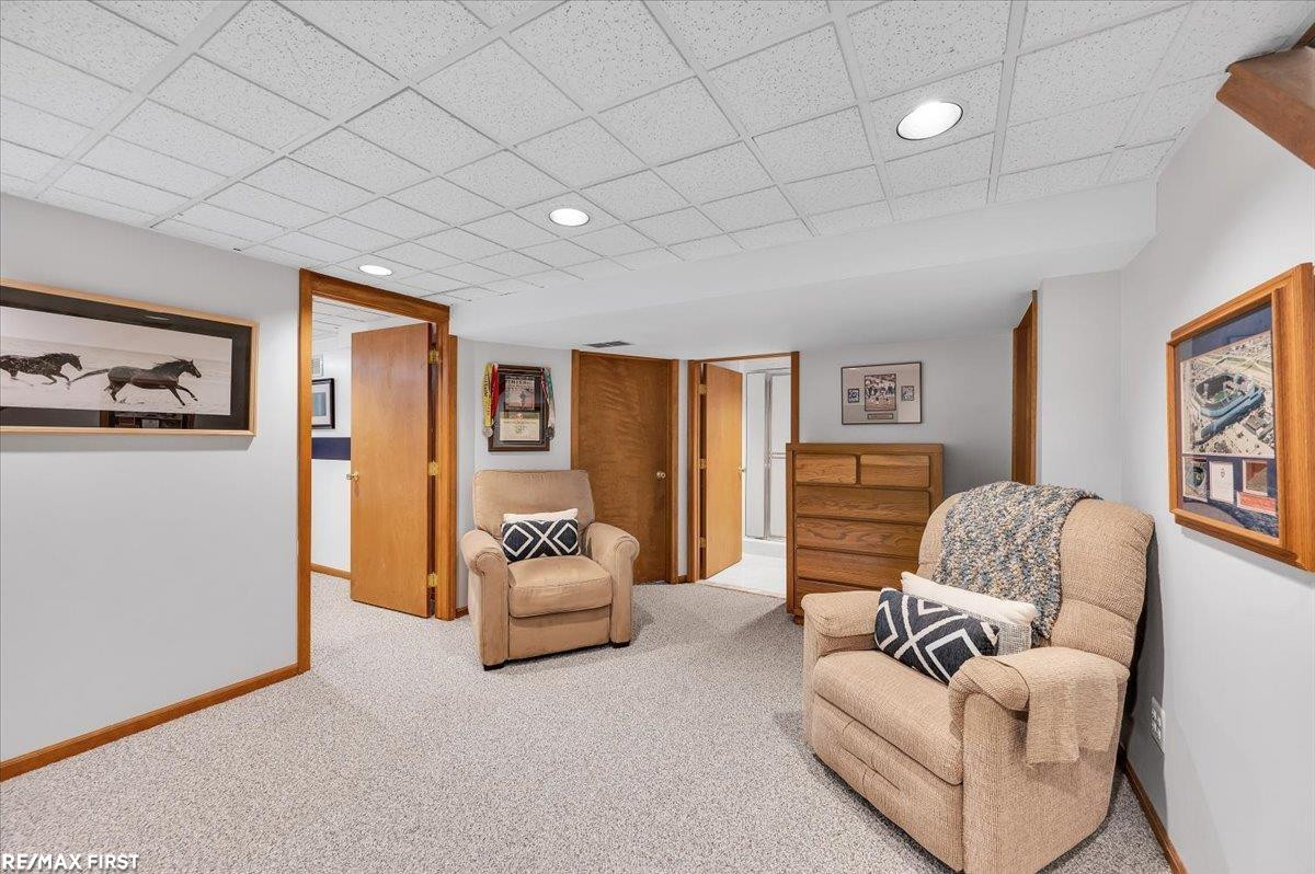 39755 Spitz Drive, Sterling Heights, MI 48313 — Photo 37