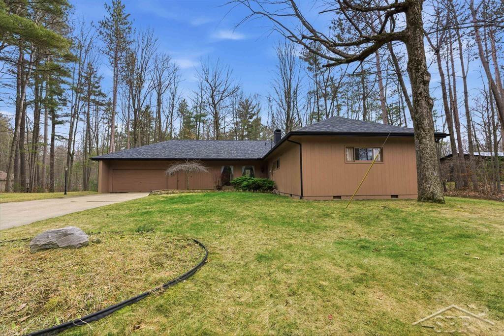 547 W Peterson Drive, Sanford, MI 48657 — Photo 30