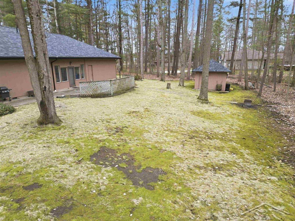 547 W Peterson Drive, Sanford, MI 48657 — Photo 32