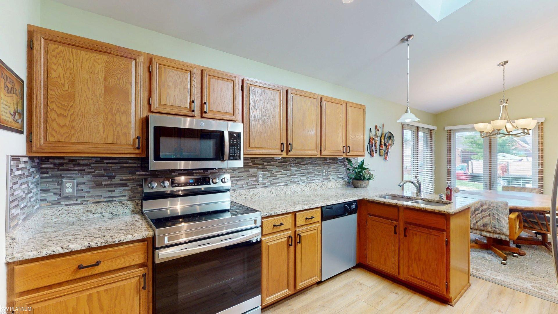 41230 Whispering Oaks Drive, Clinton Twp, MI 48038 — Photo 14