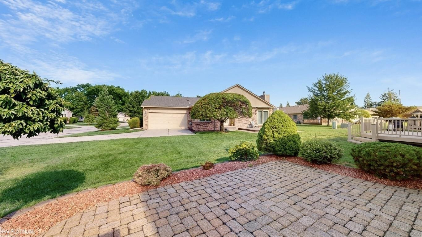 41230 Whispering Oaks Drive, Clinton Twp, MI 48038 — Photo 32