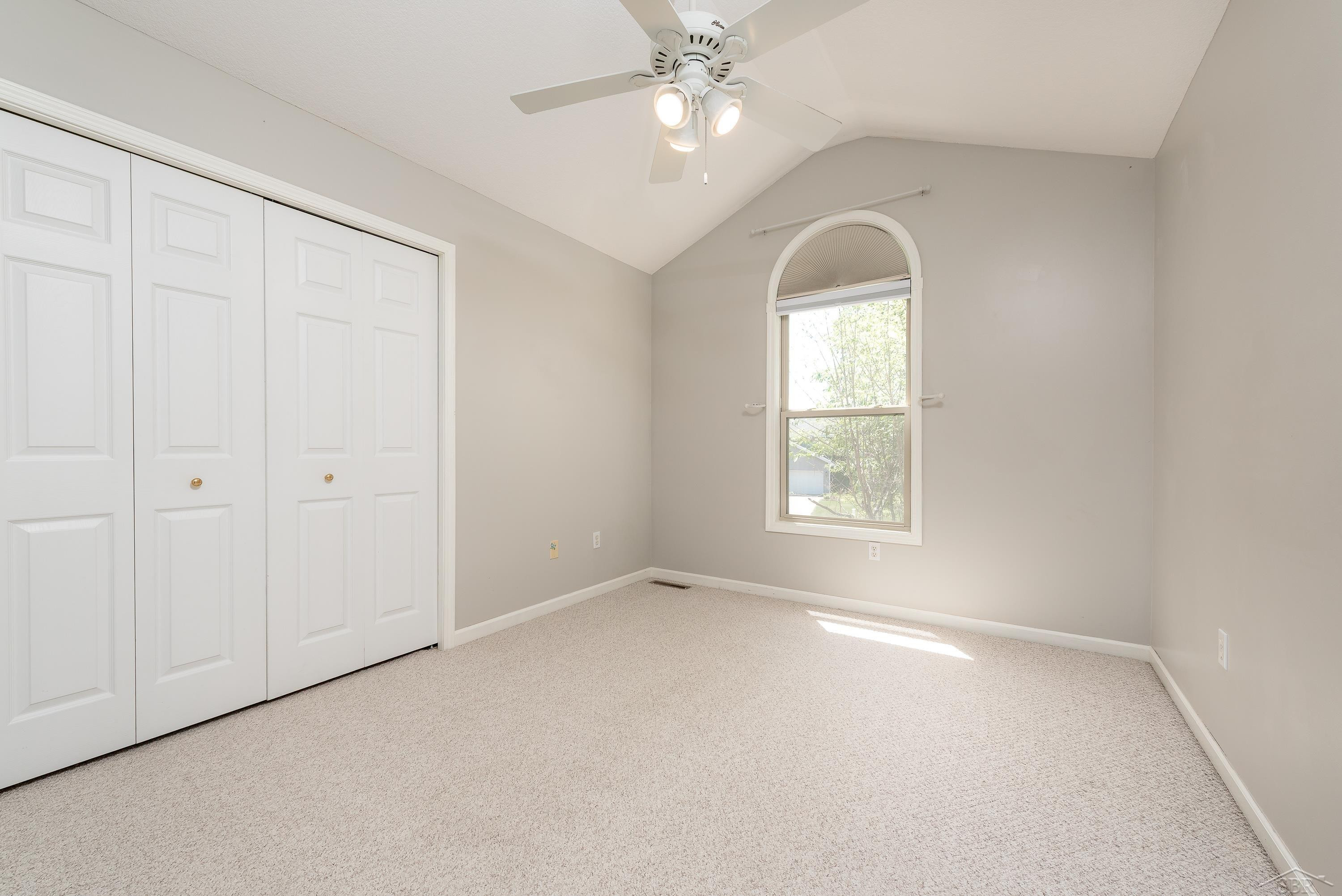 11368 August Lane, Freeland, MI 48623 — Photo 30