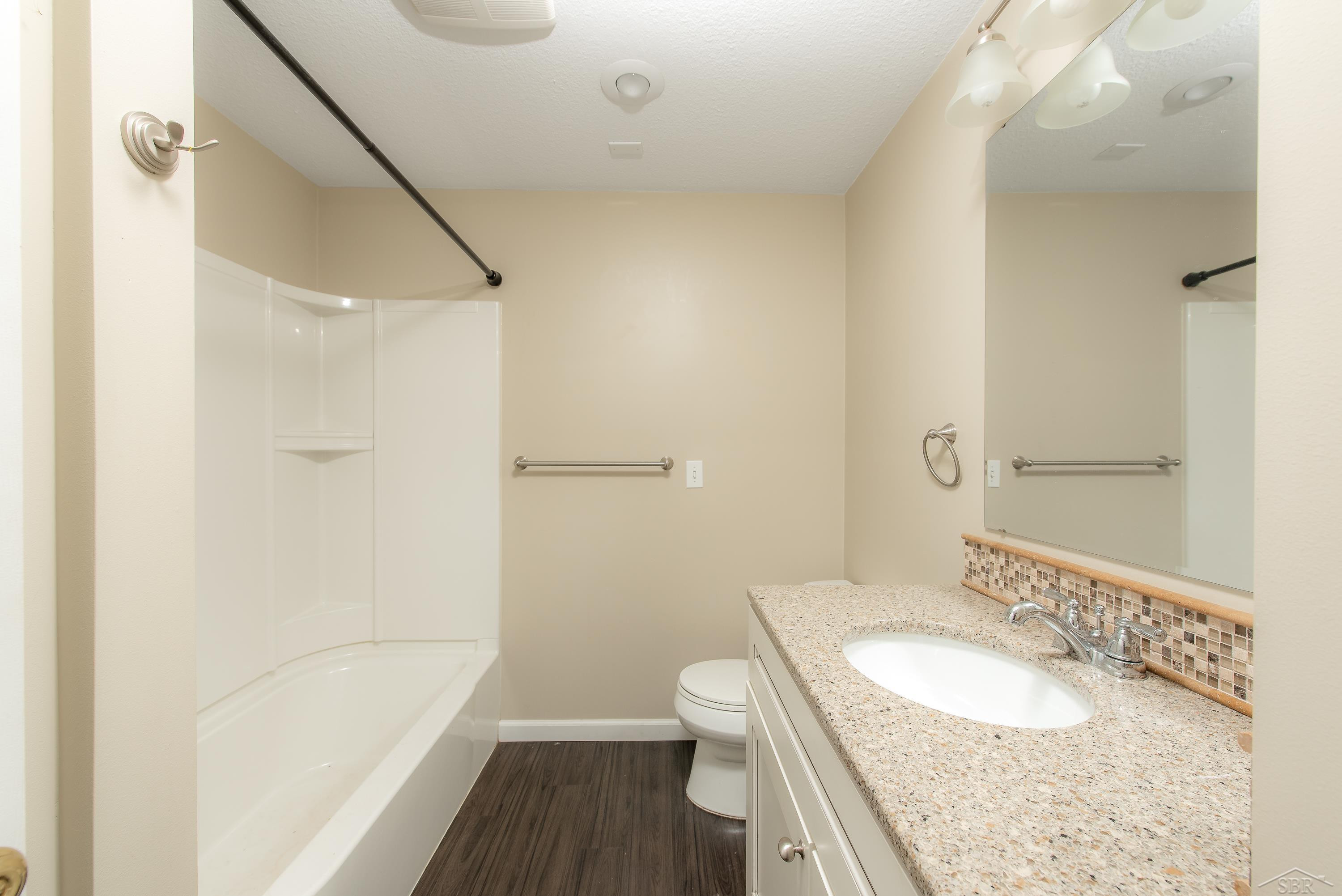 11368 August Lane, Freeland, MI 48623 — Photo 36