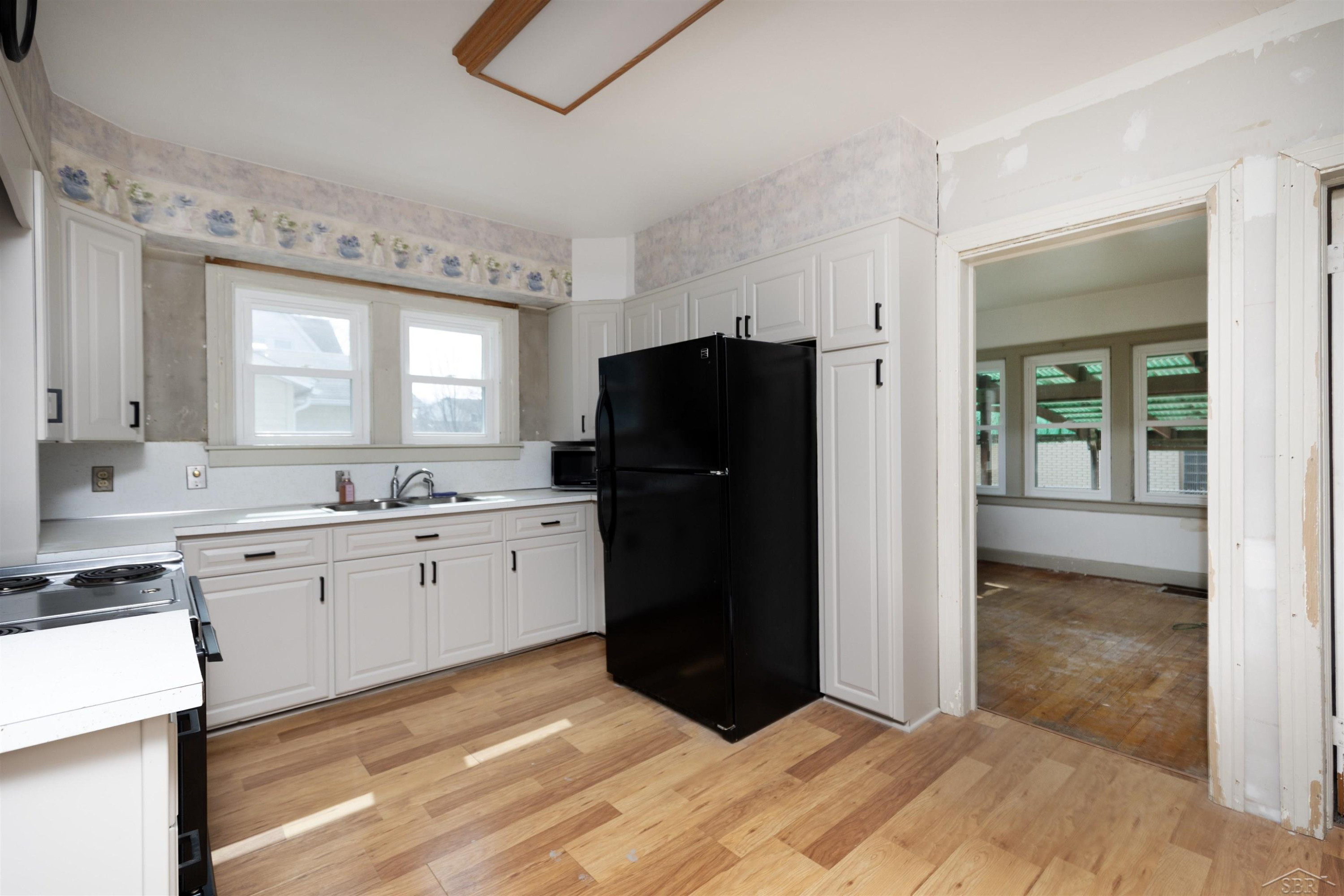 400 S Johnson Street, Bay City, MI 48708 — Photo 8