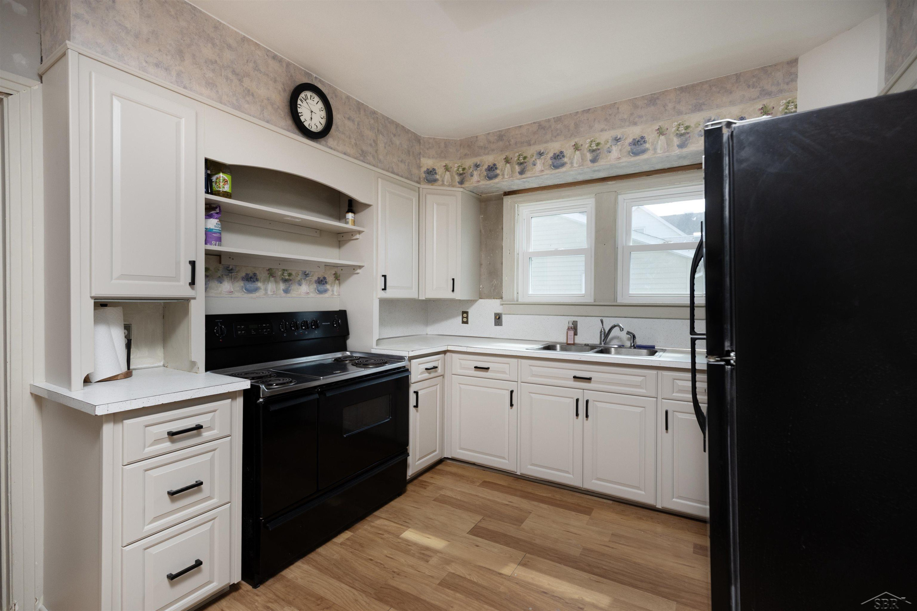 400 S Johnson Street, Bay City, MI 48708 — Photo 9