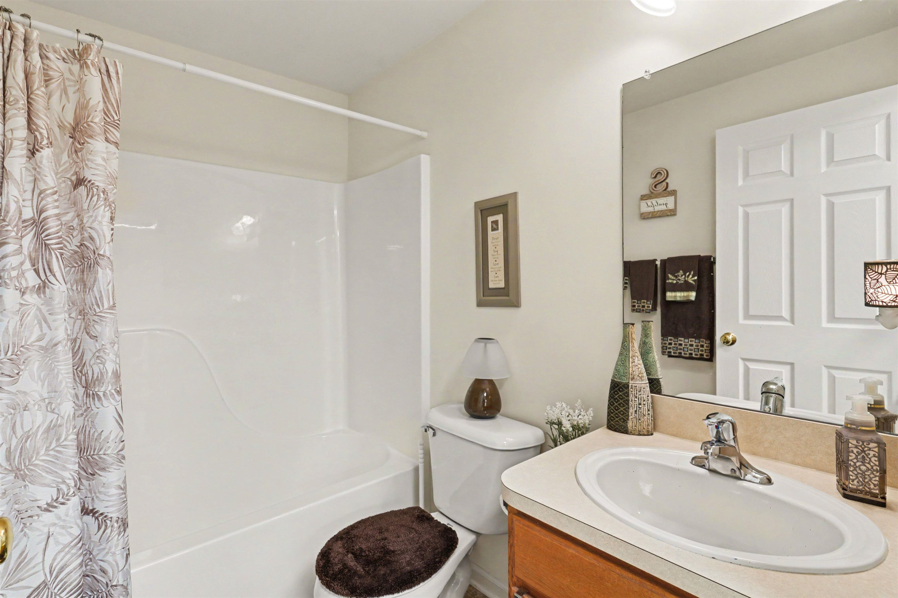 6022 Augusta Court, Grand Blanc, MI 48439 — Photo 17