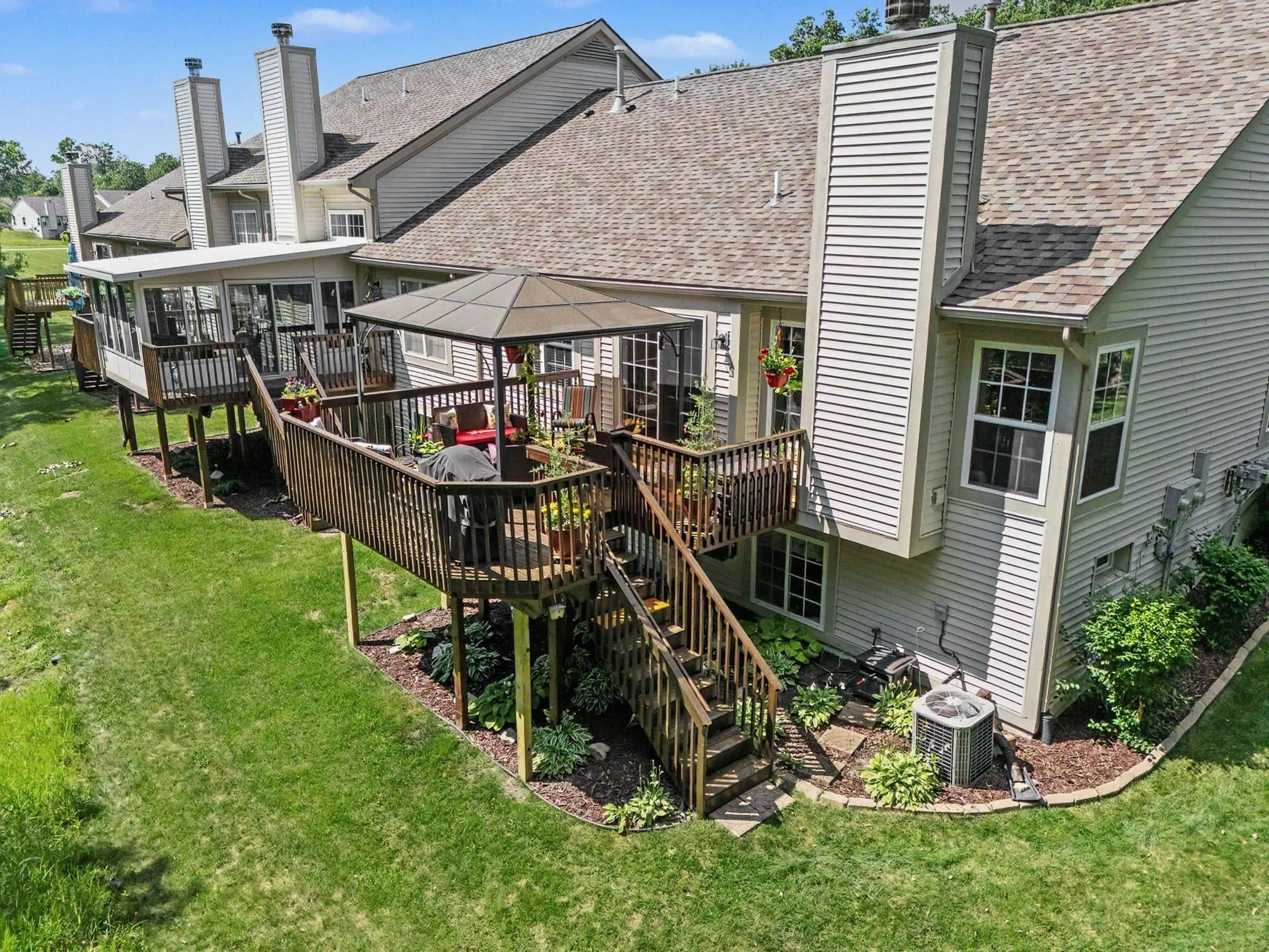 6022 Augusta Court, Grand Blanc, MI 48439 — Photo 21